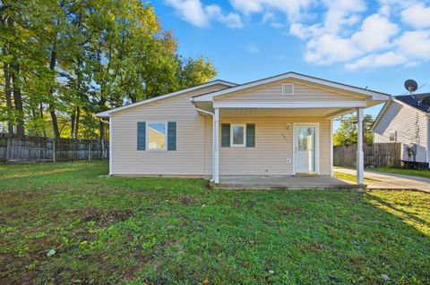 Photo of 405 St John Court, Lexington, KY 40511 (MLS # 25504435)