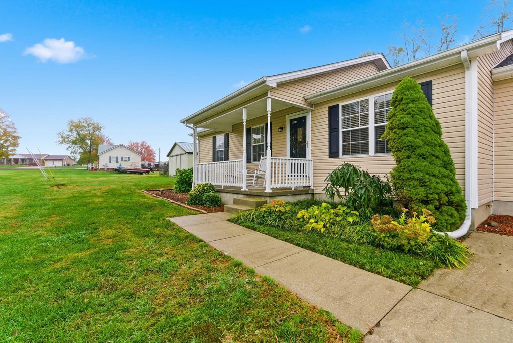 Photo of 1790 Fogg Pike, Mt Sterling, KY 40353 (MLS # 25505137)