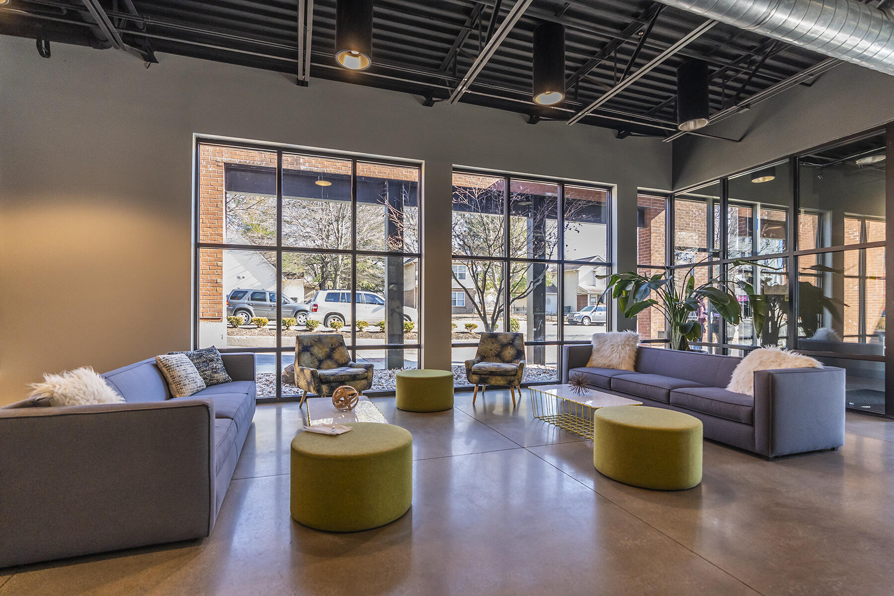 Lexington, Kentucky 40507, United States, 2 Bedrooms Bedrooms, ,2 BathroomsBathrooms,Residential,Pending,2887