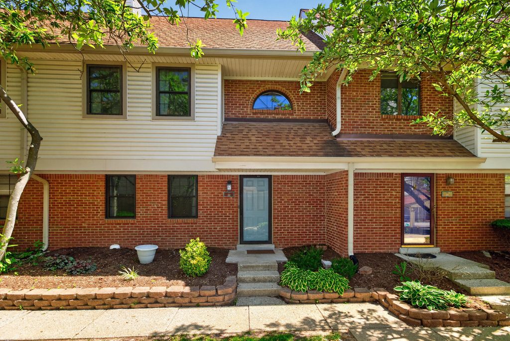 Photo of 3441 Laredo Drive 22 #22, Lexington, KY 40517 (MLS # 26012683)