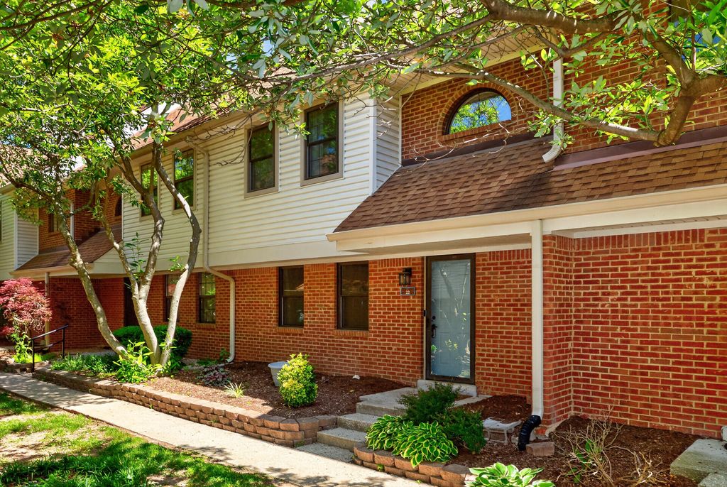 Photo of 3441 Laredo Drive 22 #22, Lexington, KY 40517 (MLS # 26012683)