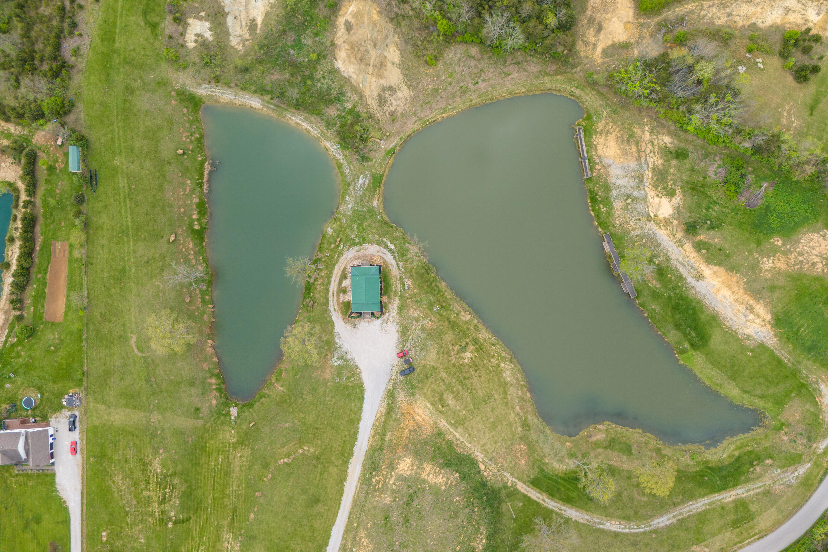 Berea, Kentucky 40403, United States, 1 Bedroom Bedrooms, ,2 BathroomsBathrooms,Residential,Active,116551