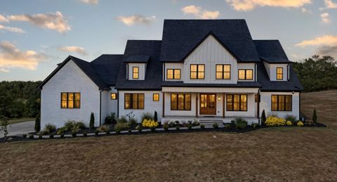 Photo of 4349 Ravens Crest Lane, Lexington, KY 40515 (MLS # 25502132)