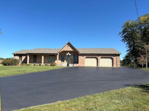 Photo of 270 Jericho Road, Russell Springs, KY 42642 (MLS # 25503610)