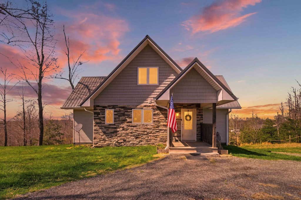 Photo of 3128 Kentucky 3277, Nancy, KY 42544 (MLS # 26020642)