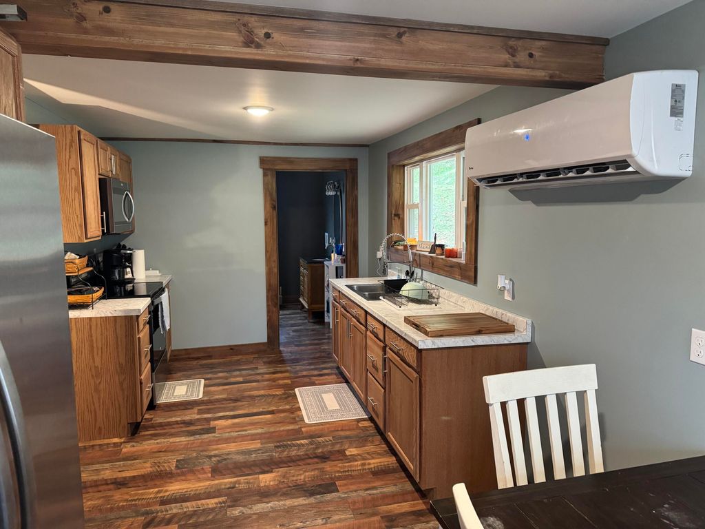 Photo of 7861 Highway 30, Jackson, KY 41339 (MLS # 25505232)