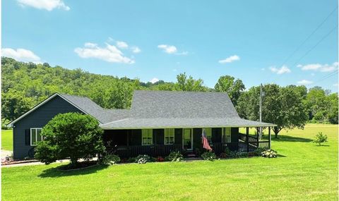 Property photo of 2461 John Watts Road, Nicholasville, KY 40356