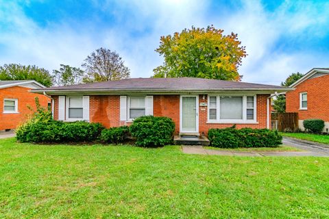 Photo of 1932 Spring Station Drive, Lexington, KY 40505 (MLS # 25504730)