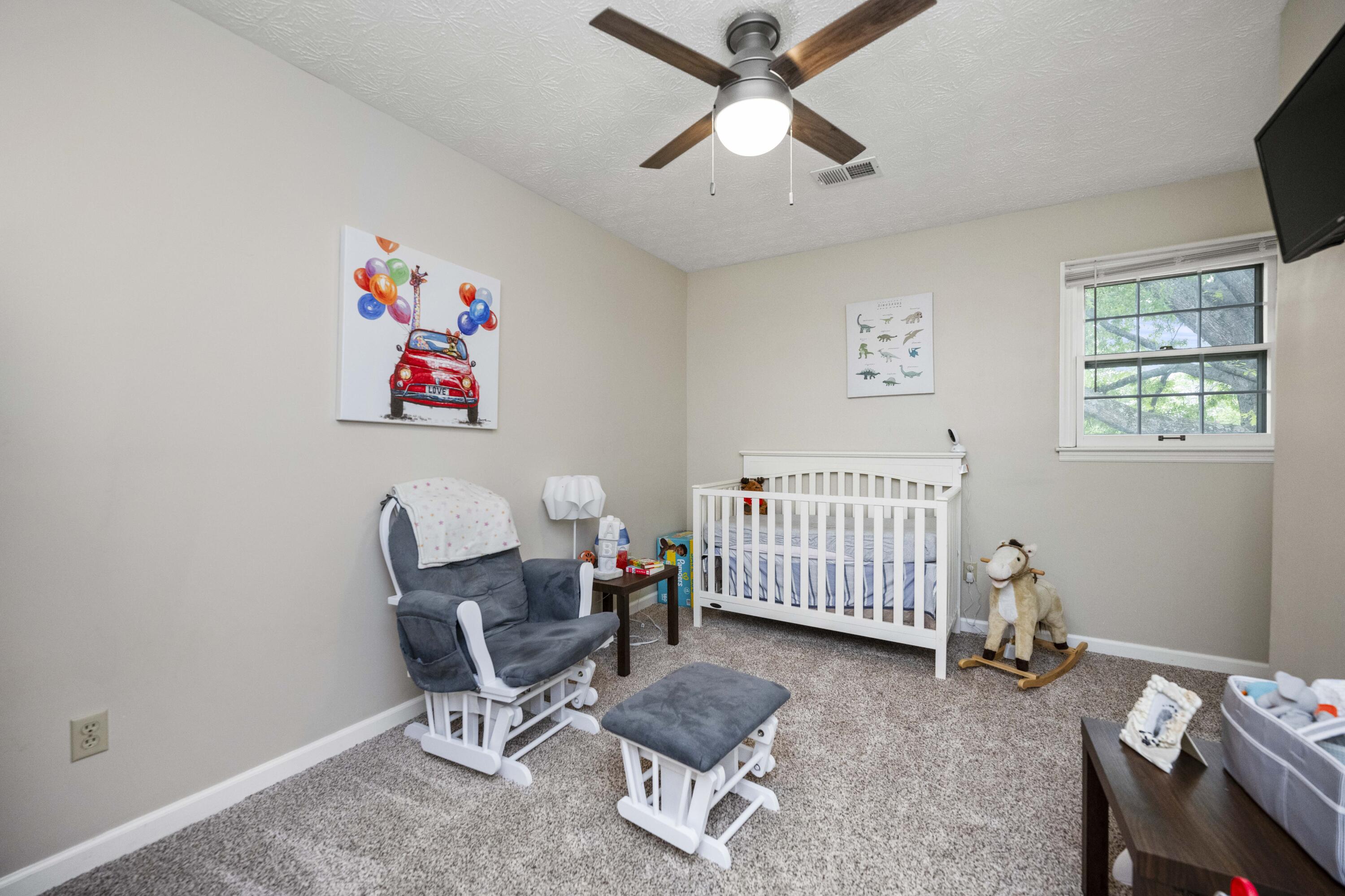 Lexington, Kentucky 40503, United States, 4 Bedrooms Bedrooms, ,3 BathroomsBathrooms,Residential,Active,131001