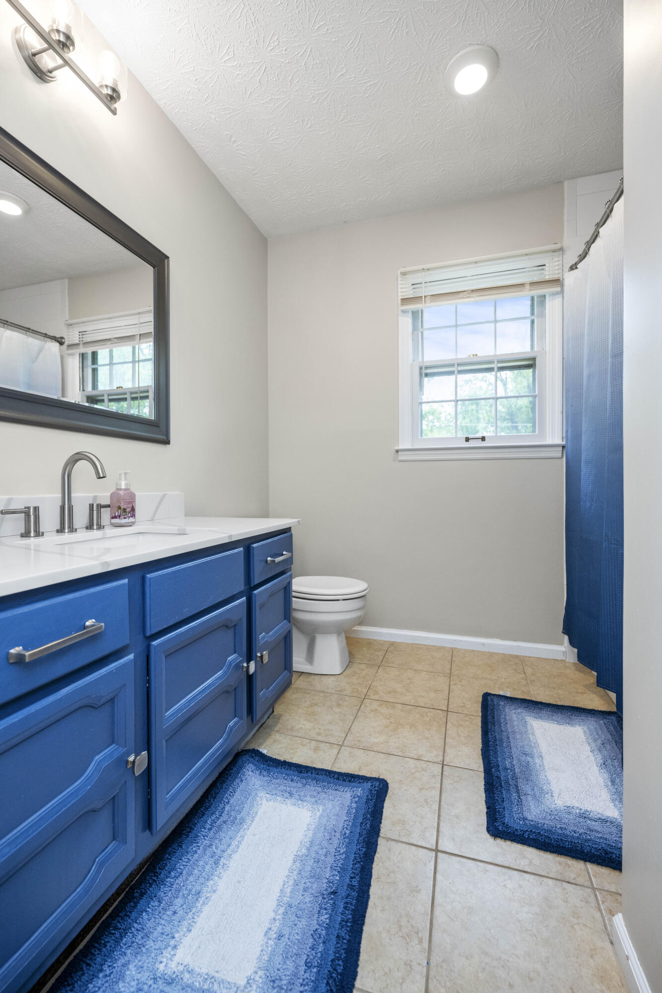 Lexington, Kentucky 40503, United States, 4 Bedrooms Bedrooms, ,3 BathroomsBathrooms,Residential,Active,131001