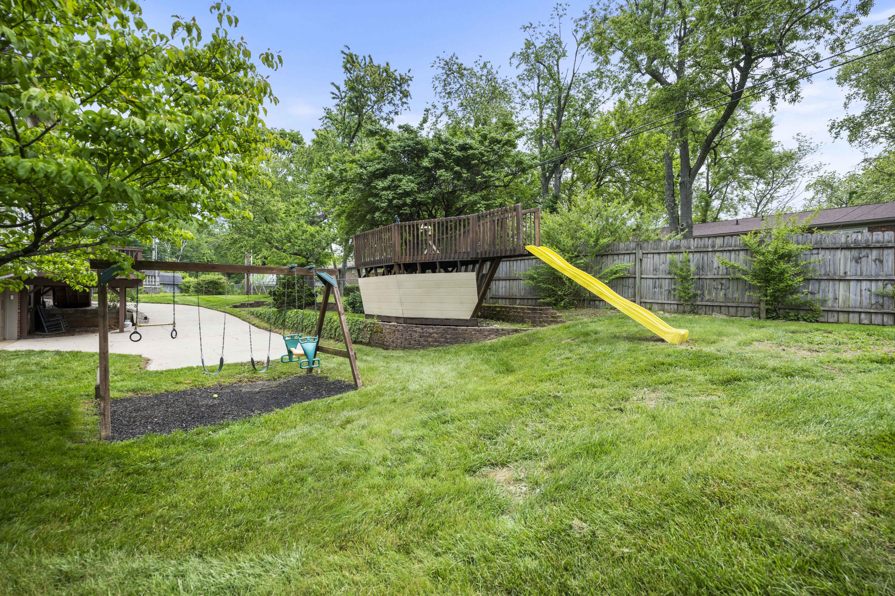 Lexington, Kentucky 40503, United States, 4 Bedrooms Bedrooms, ,3 BathroomsBathrooms,Residential,Active,131001