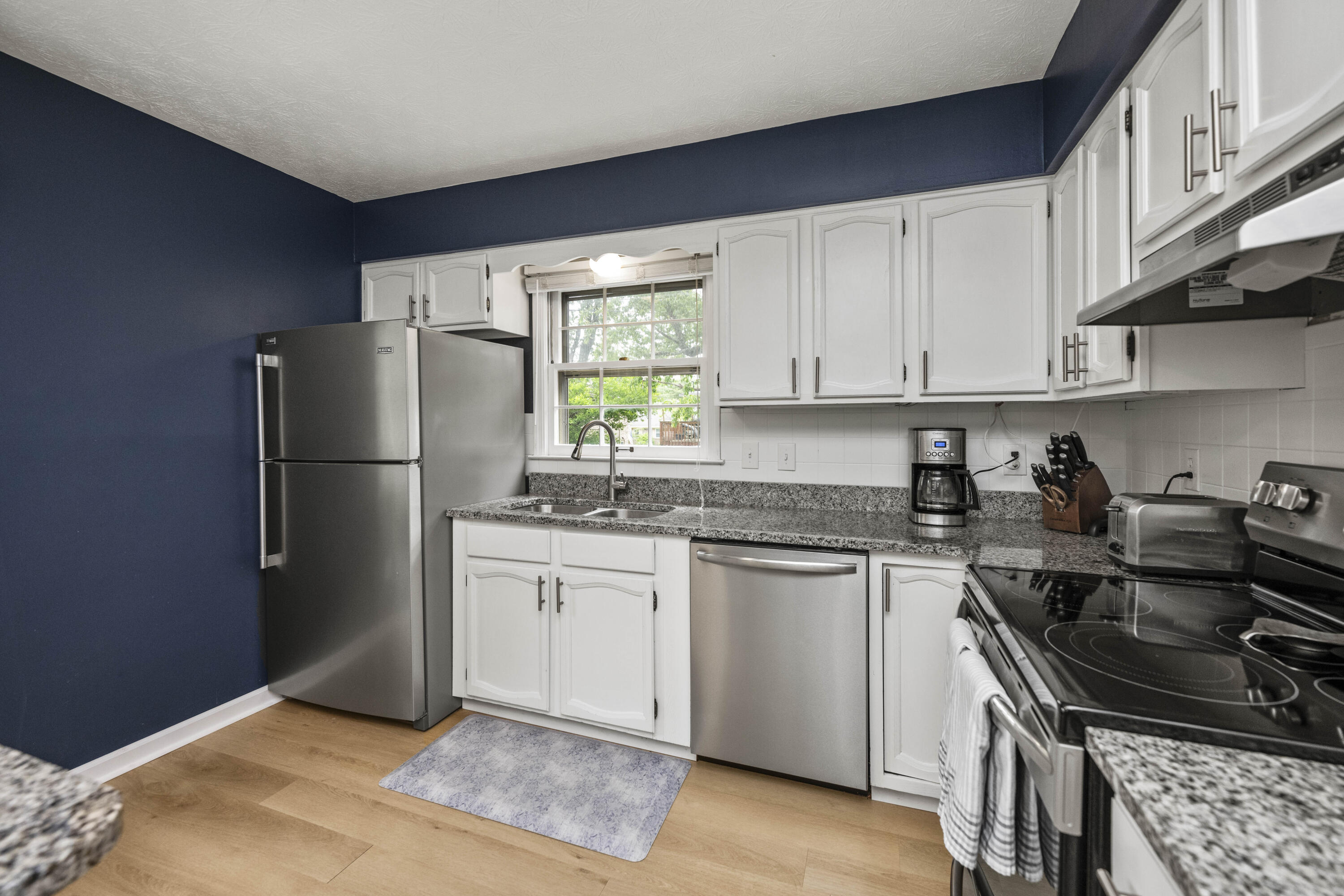 Lexington, Kentucky 40503, United States, 4 Bedrooms Bedrooms, ,3 BathroomsBathrooms,Residential,Active,131001