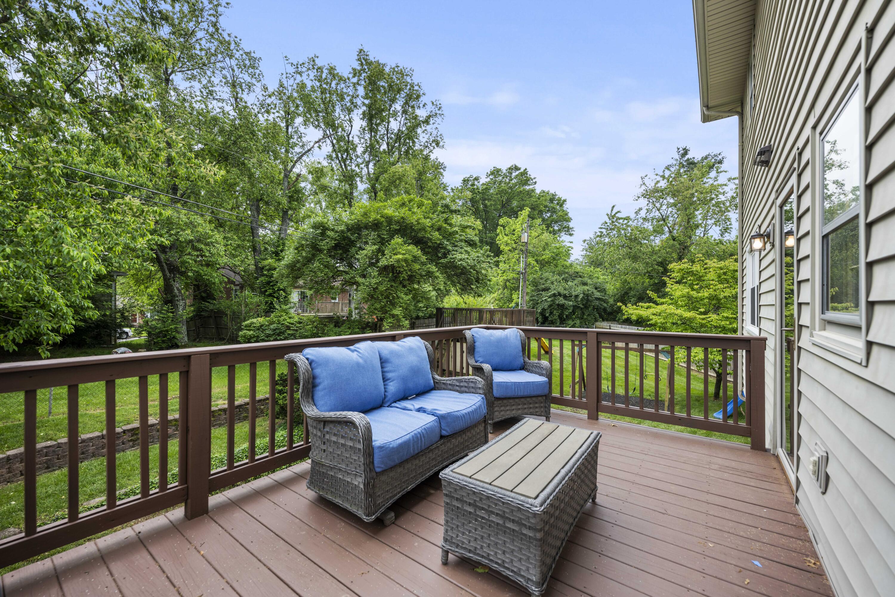 Lexington, Kentucky 40503, United States, 4 Bedrooms Bedrooms, ,3 BathroomsBathrooms,Residential,Active,131001