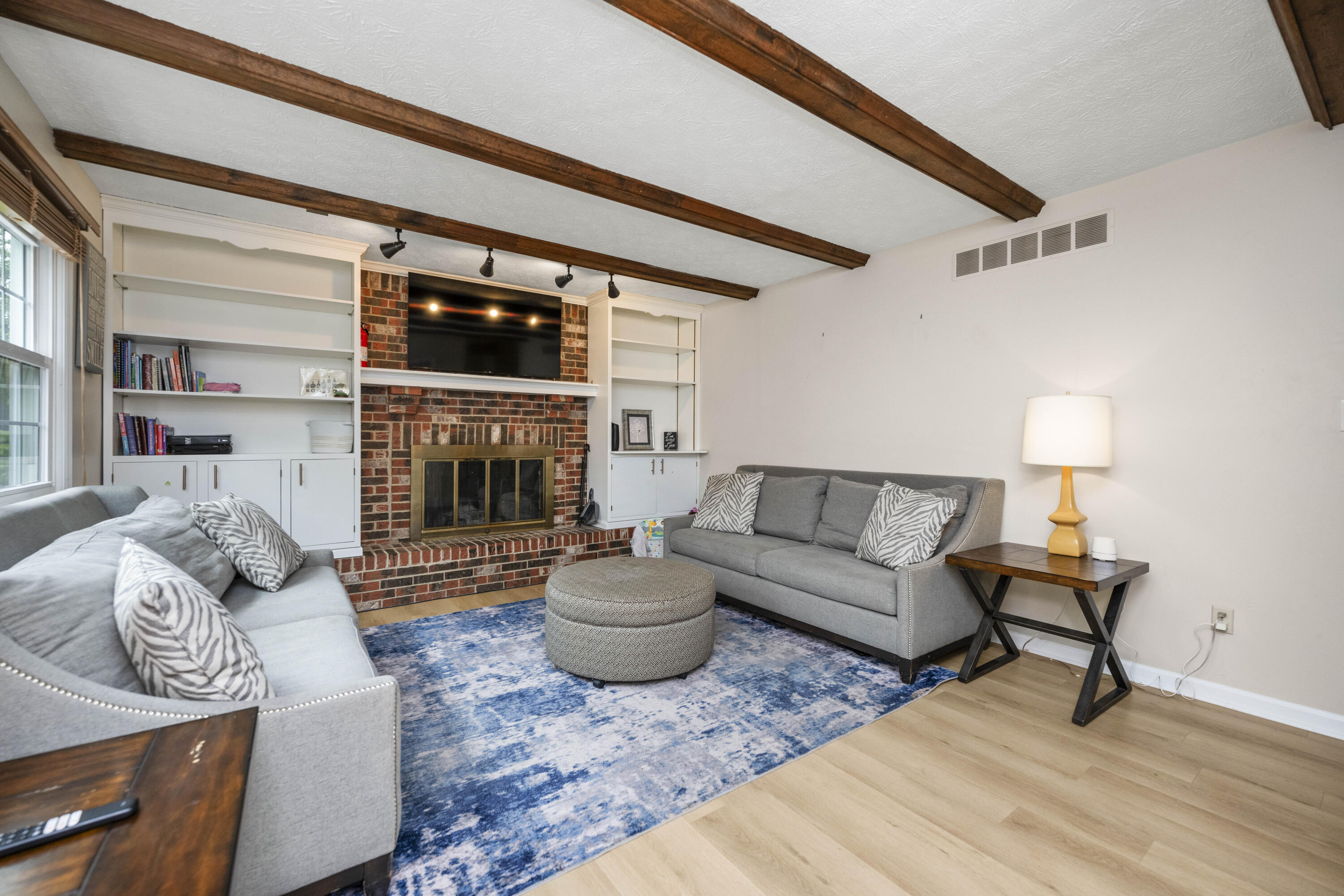 Lexington, Kentucky 40503, United States, 4 Bedrooms Bedrooms, ,3 BathroomsBathrooms,Residential,Active,131001