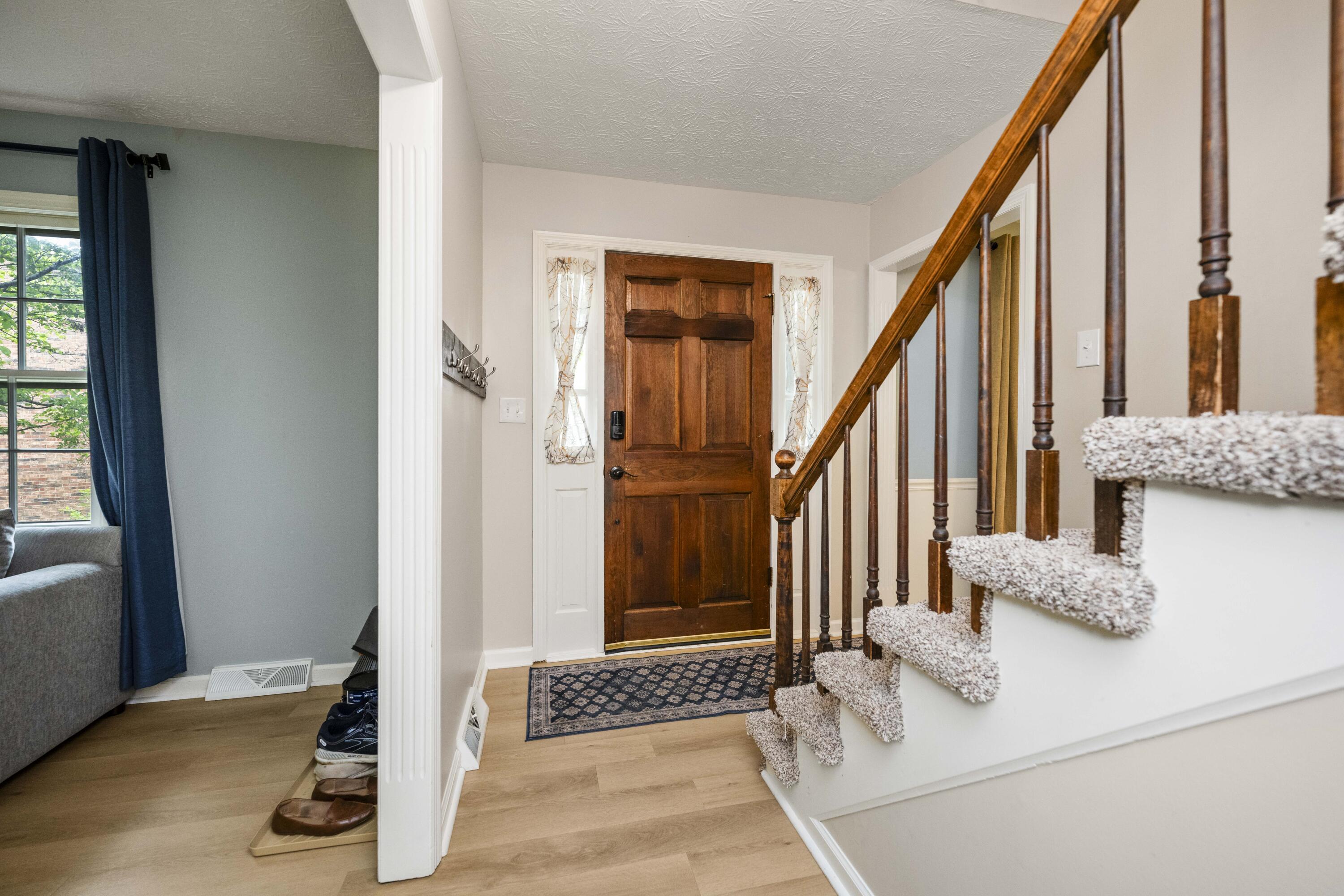 Lexington, Kentucky 40503, United States, 4 Bedrooms Bedrooms, ,3 BathroomsBathrooms,Residential,Active,131001