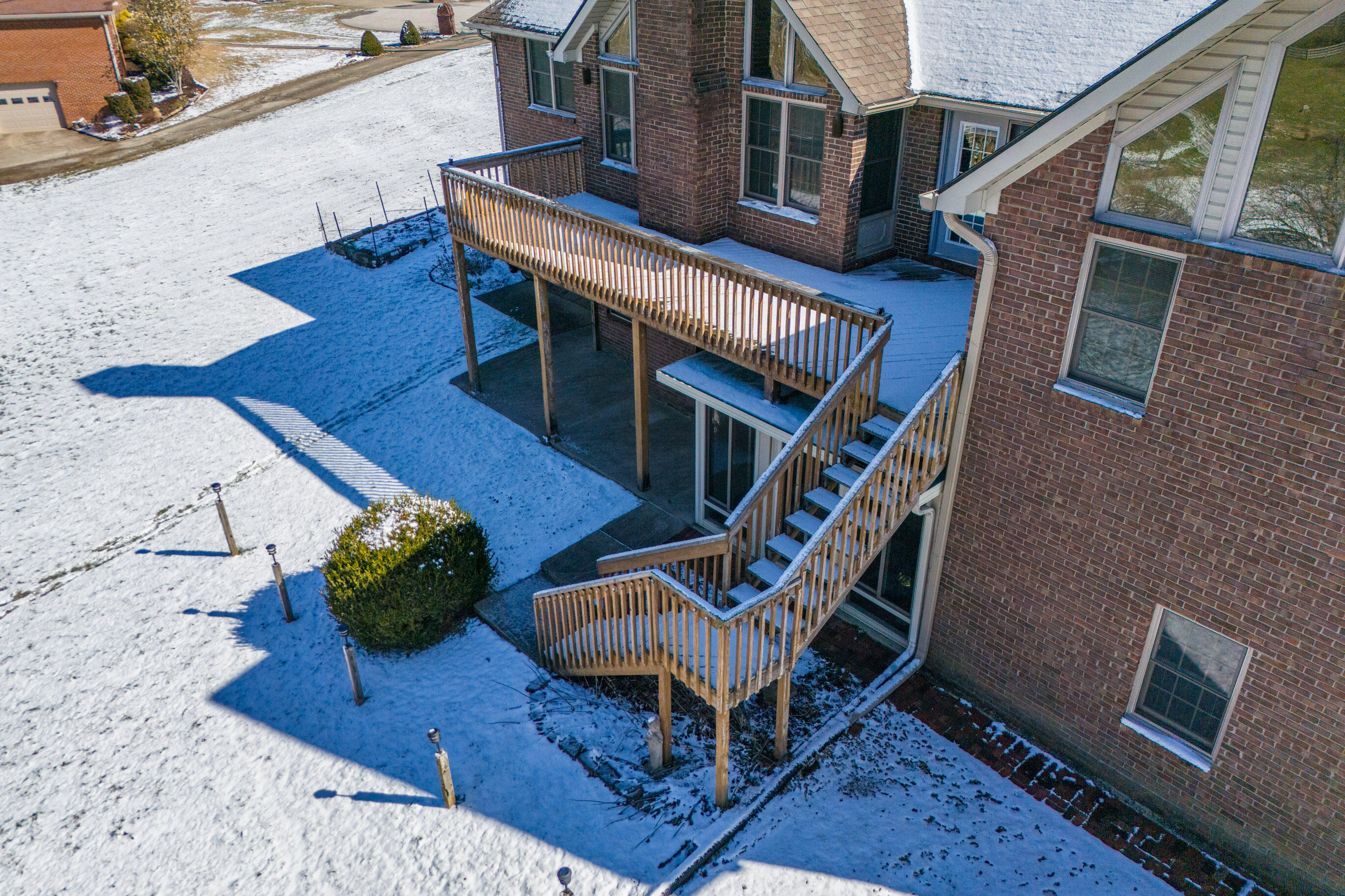 Richmond, Kentucky 40475, United States, 4 Bedrooms Bedrooms, ,3 BathroomsBathrooms,Residential,Contingent,2771