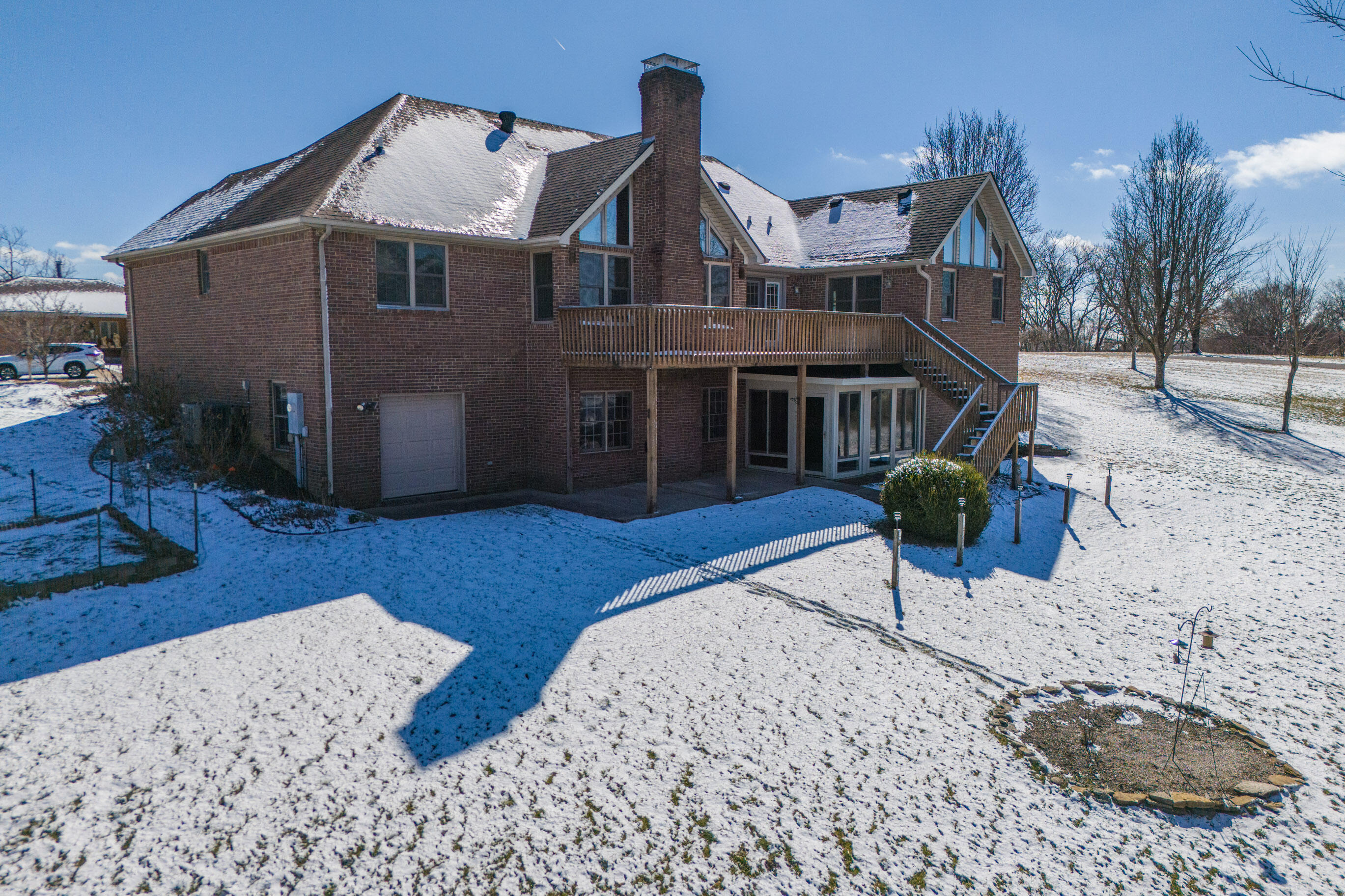 Richmond, Kentucky 40475, United States, 4 Bedrooms Bedrooms, ,3 BathroomsBathrooms,Residential,Contingent,2771