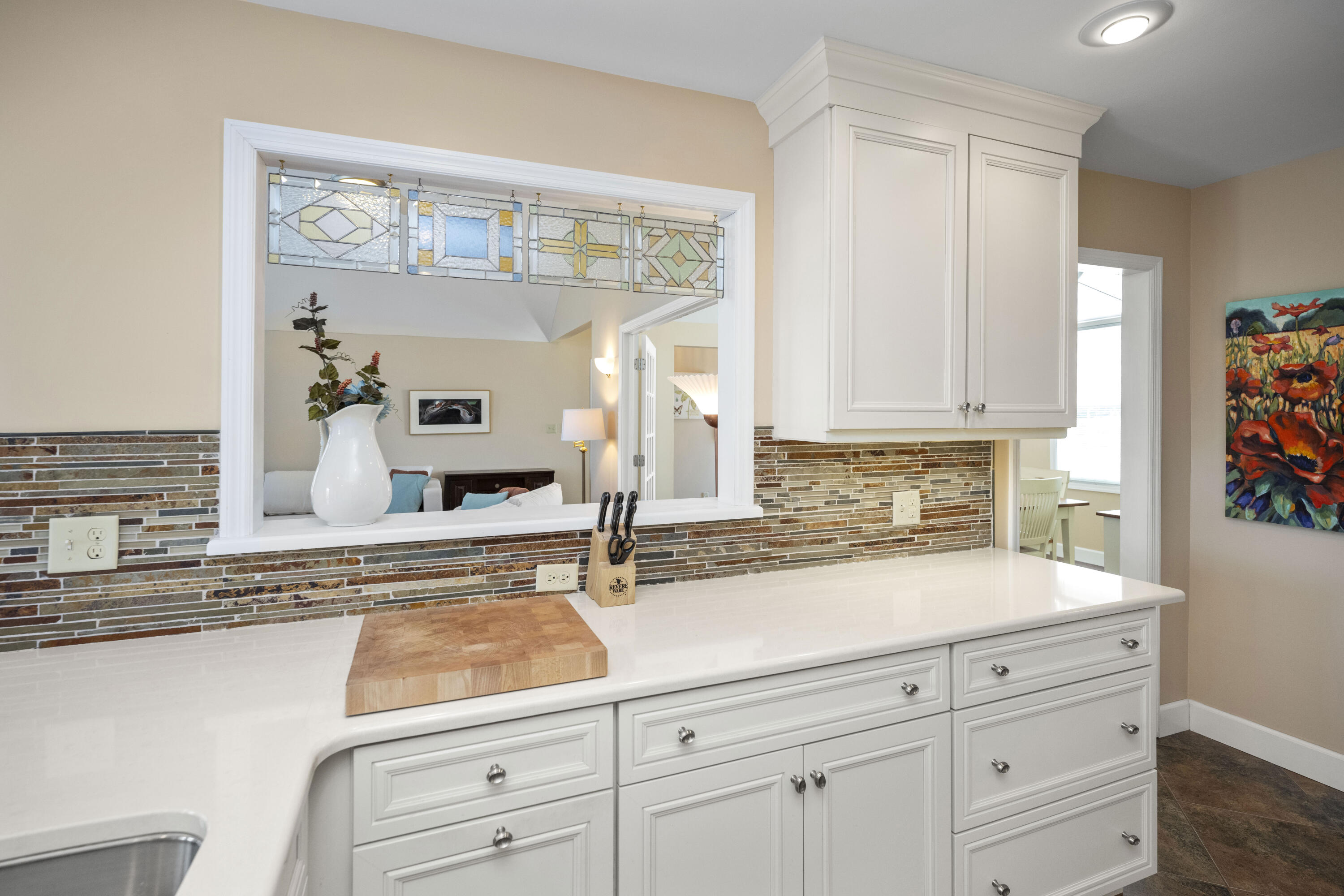 Richmond, Kentucky 40475, United States, 4 Bedrooms Bedrooms, ,3 BathroomsBathrooms,Residential,Contingent,2771