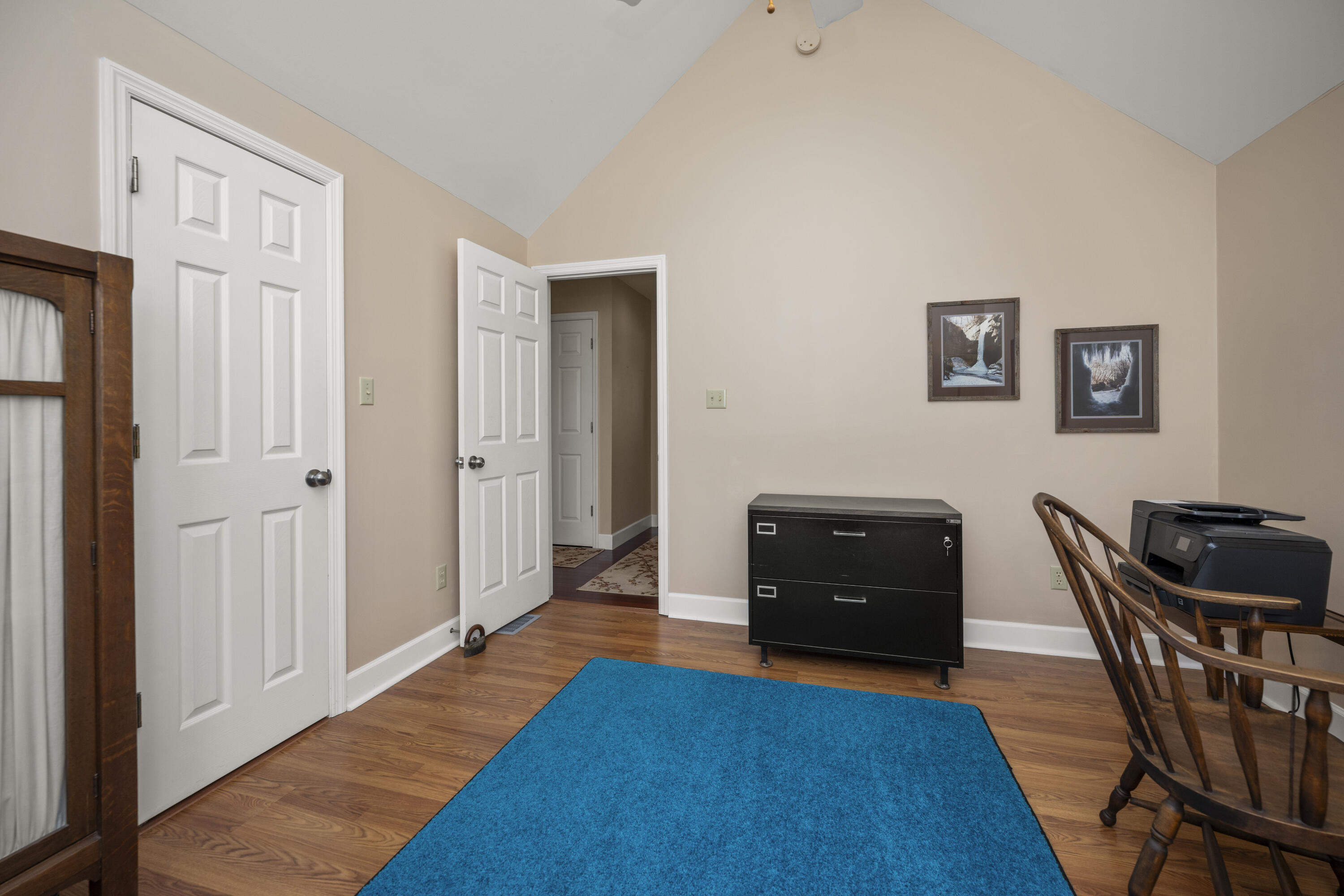 Richmond, Kentucky 40475, United States, 4 Bedrooms Bedrooms, ,3 BathroomsBathrooms,Residential,Contingent,2771