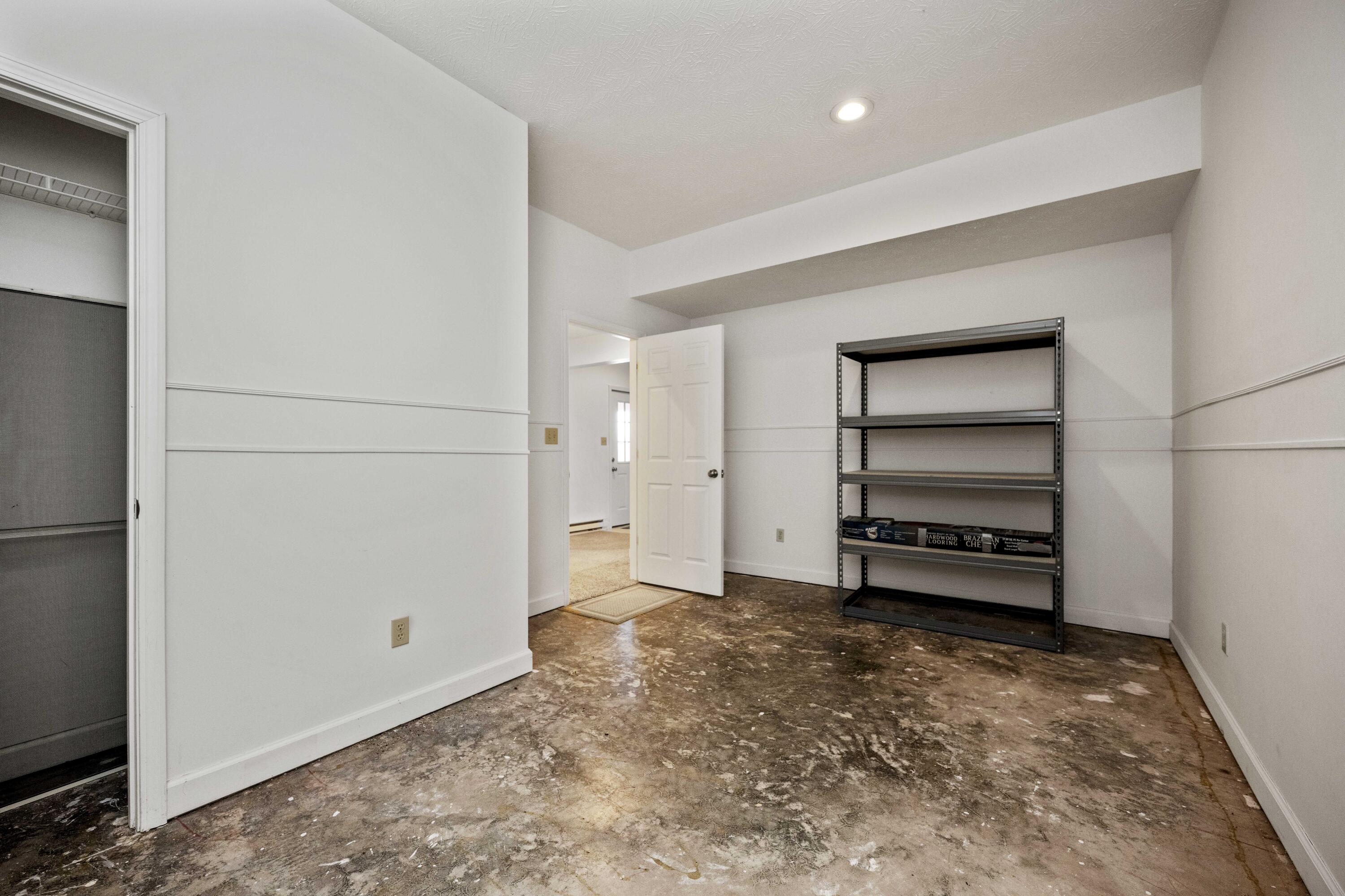 Richmond, Kentucky 40475, United States, 4 Bedrooms Bedrooms, ,3 BathroomsBathrooms,Residential,Contingent,2771