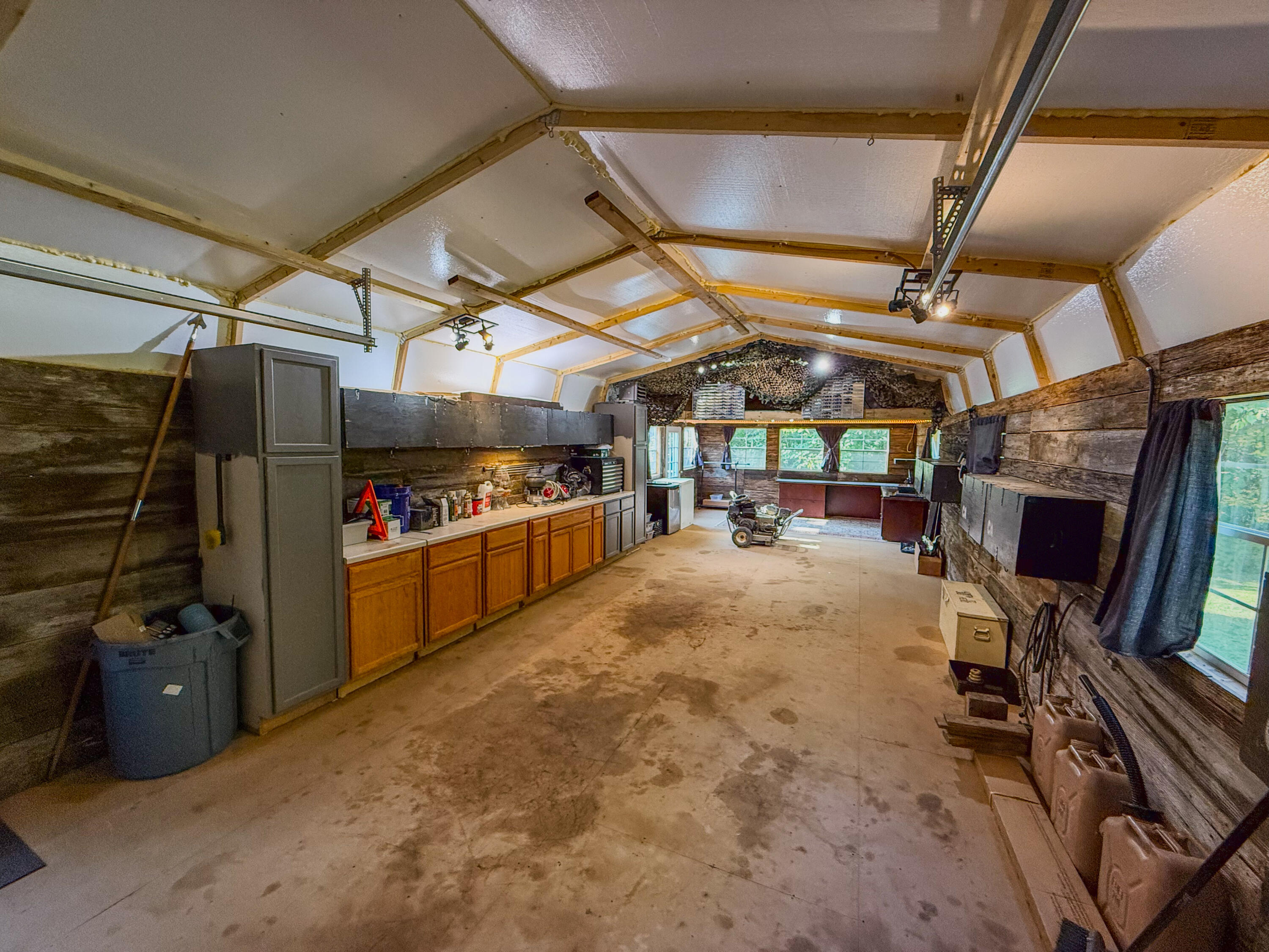 Irvine, Kentucky 40336, United States, 3 Bedrooms Bedrooms, ,2 BathroomsBathrooms,Residential,Active,164552