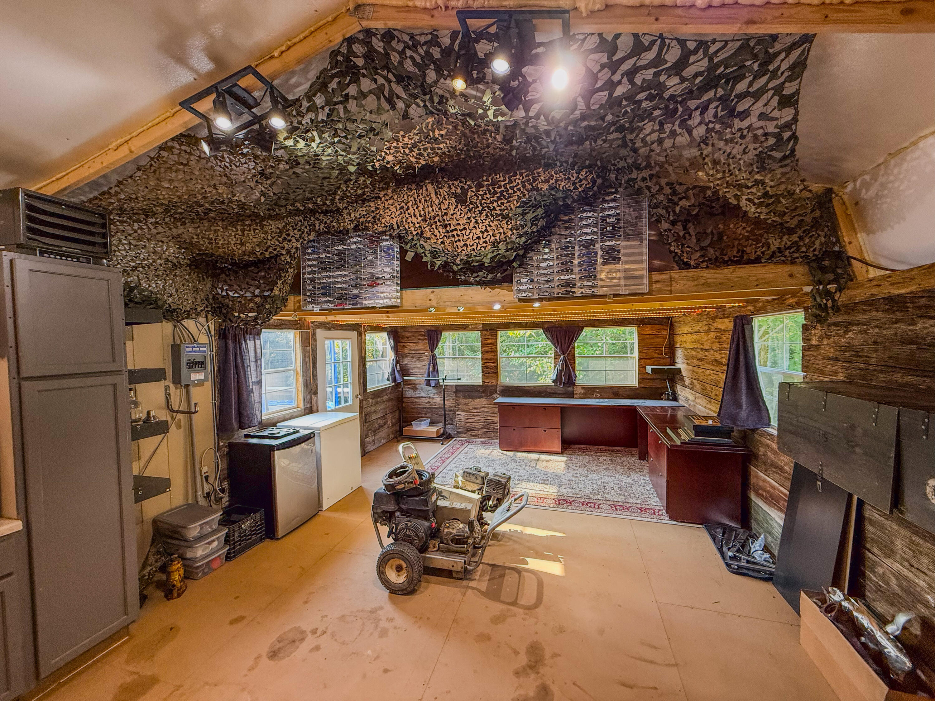 Irvine, Kentucky 40336, United States, 3 Bedrooms Bedrooms, ,2 BathroomsBathrooms,Residential,Active,164552