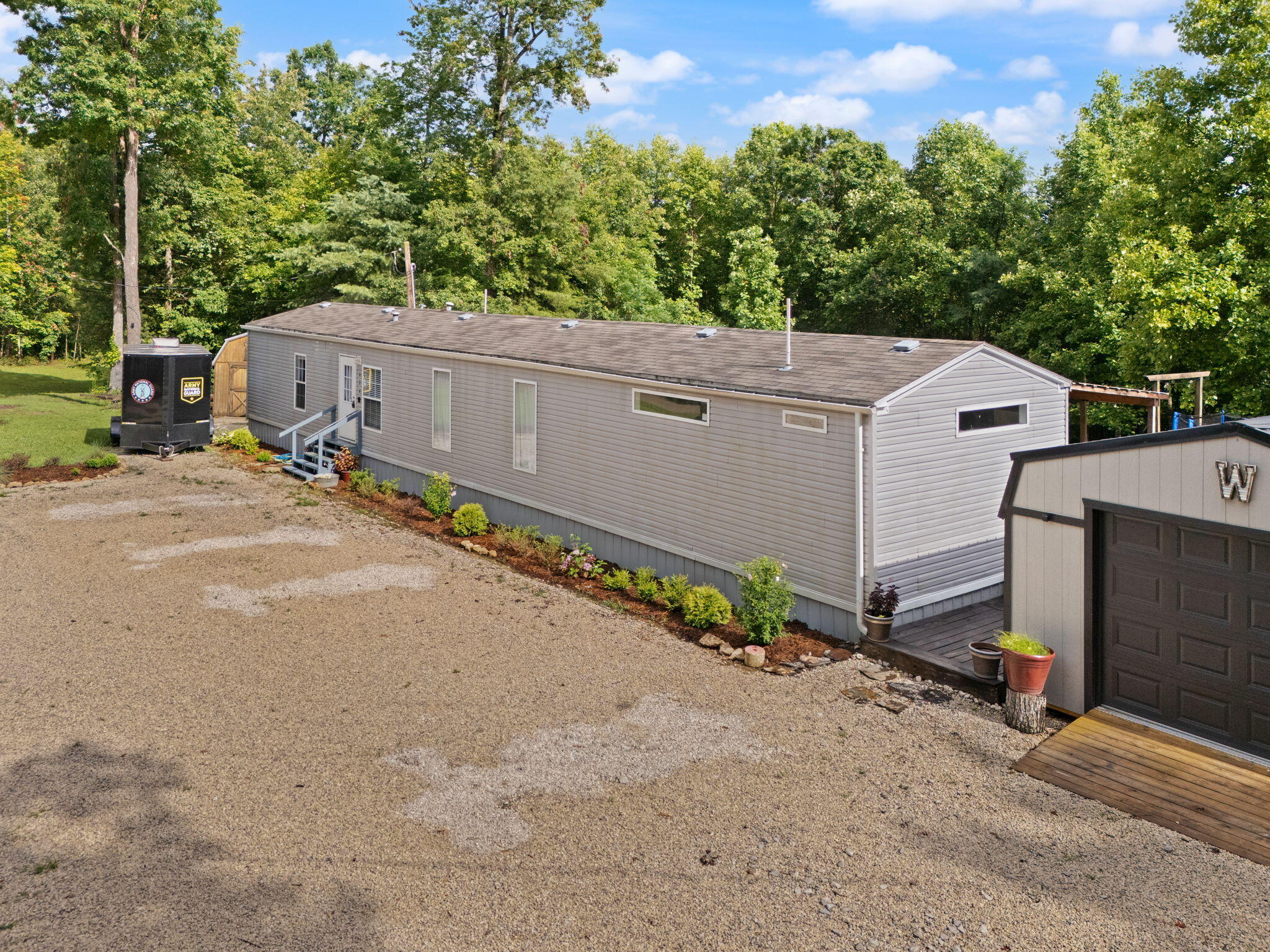 Irvine, Kentucky 40336, United States, 3 Bedrooms Bedrooms, ,2 BathroomsBathrooms,Residential,Active,164552