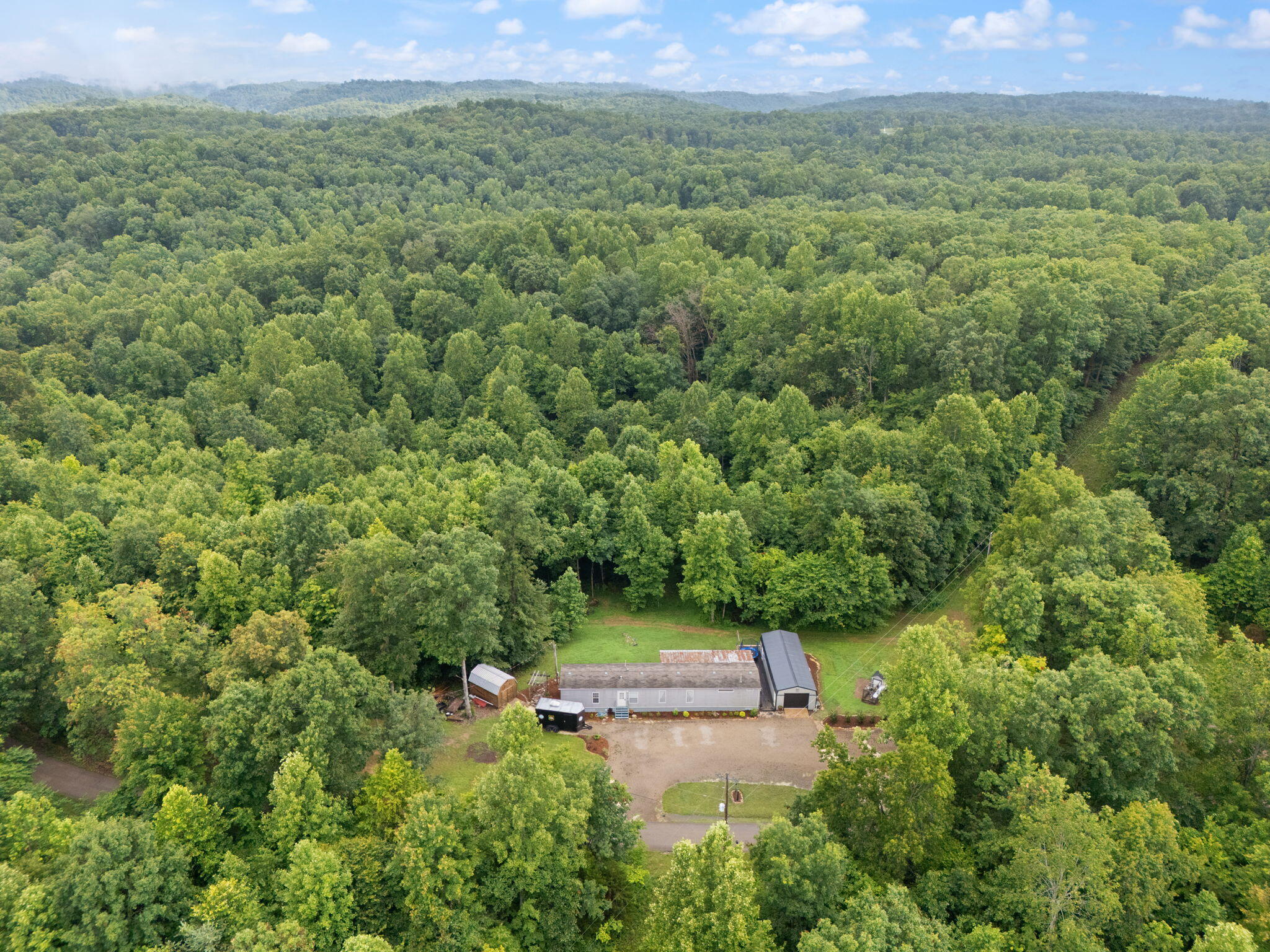 Irvine, Kentucky 40336, United States, 3 Bedrooms Bedrooms, ,2 BathroomsBathrooms,Residential,Active,164552