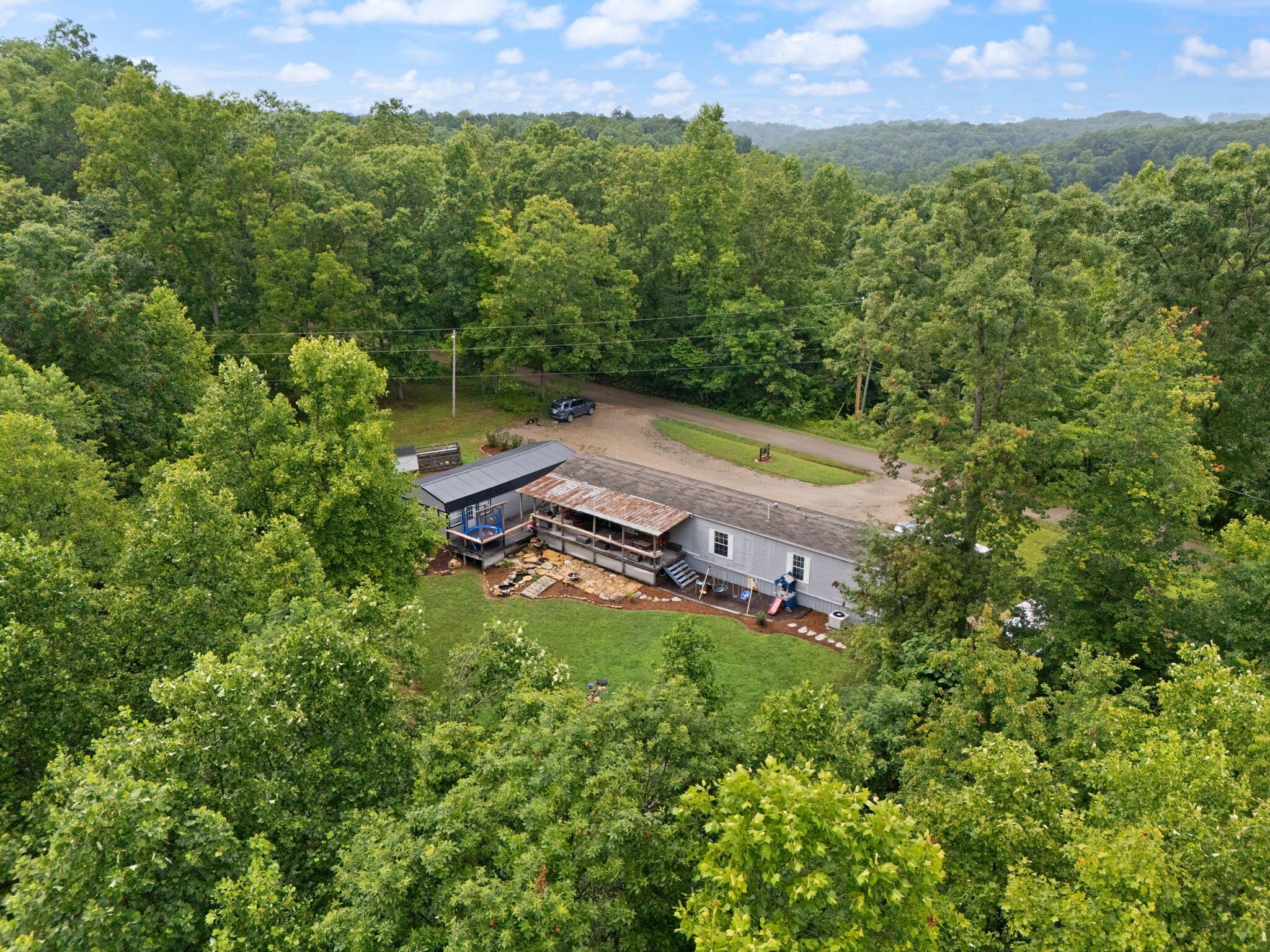 Irvine, Kentucky 40336, United States, 3 Bedrooms Bedrooms, ,2 BathroomsBathrooms,Residential,Active,164552