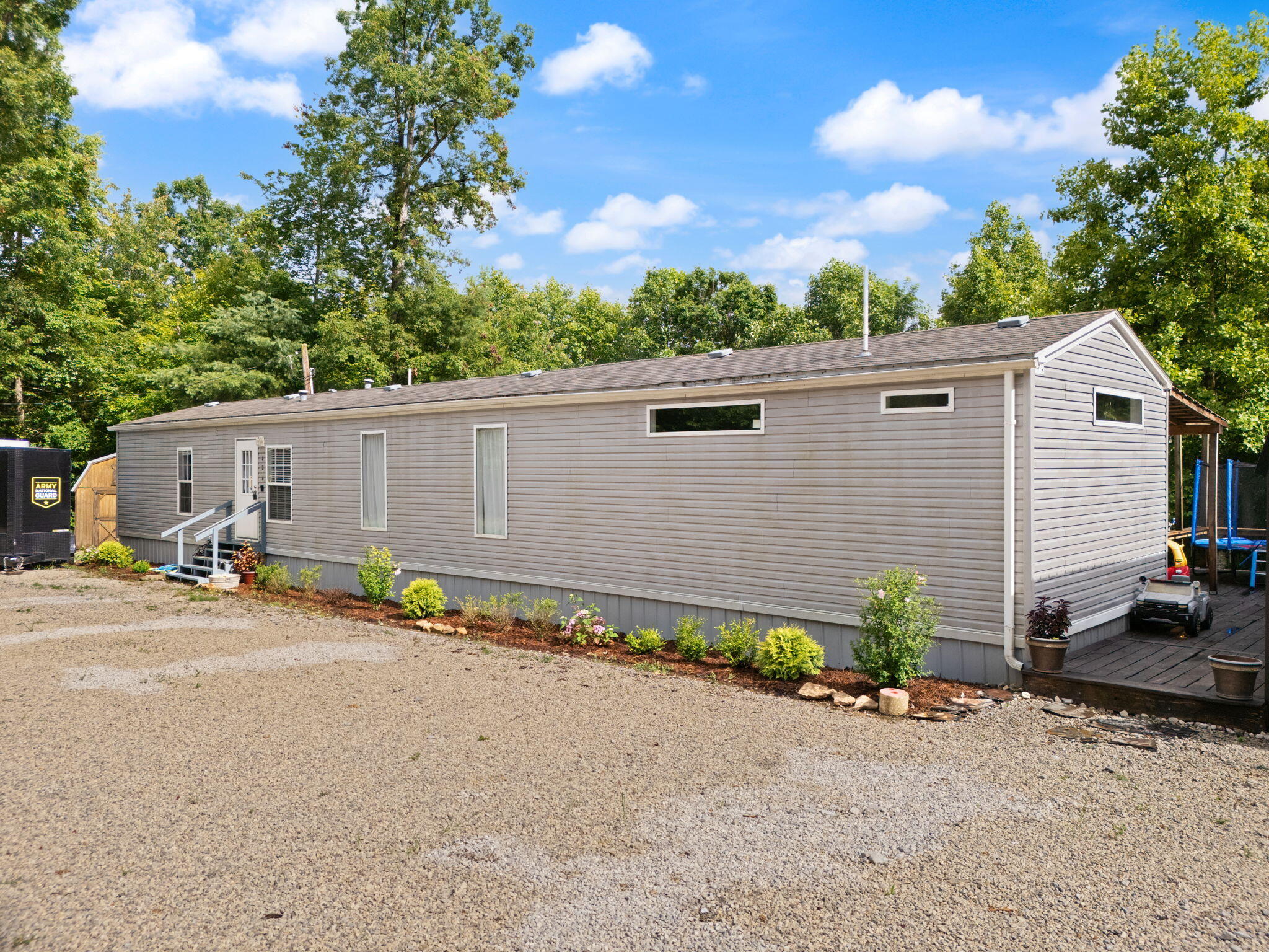 Irvine, Kentucky 40336, United States, 3 Bedrooms Bedrooms, ,2 BathroomsBathrooms,Residential,Active,164552