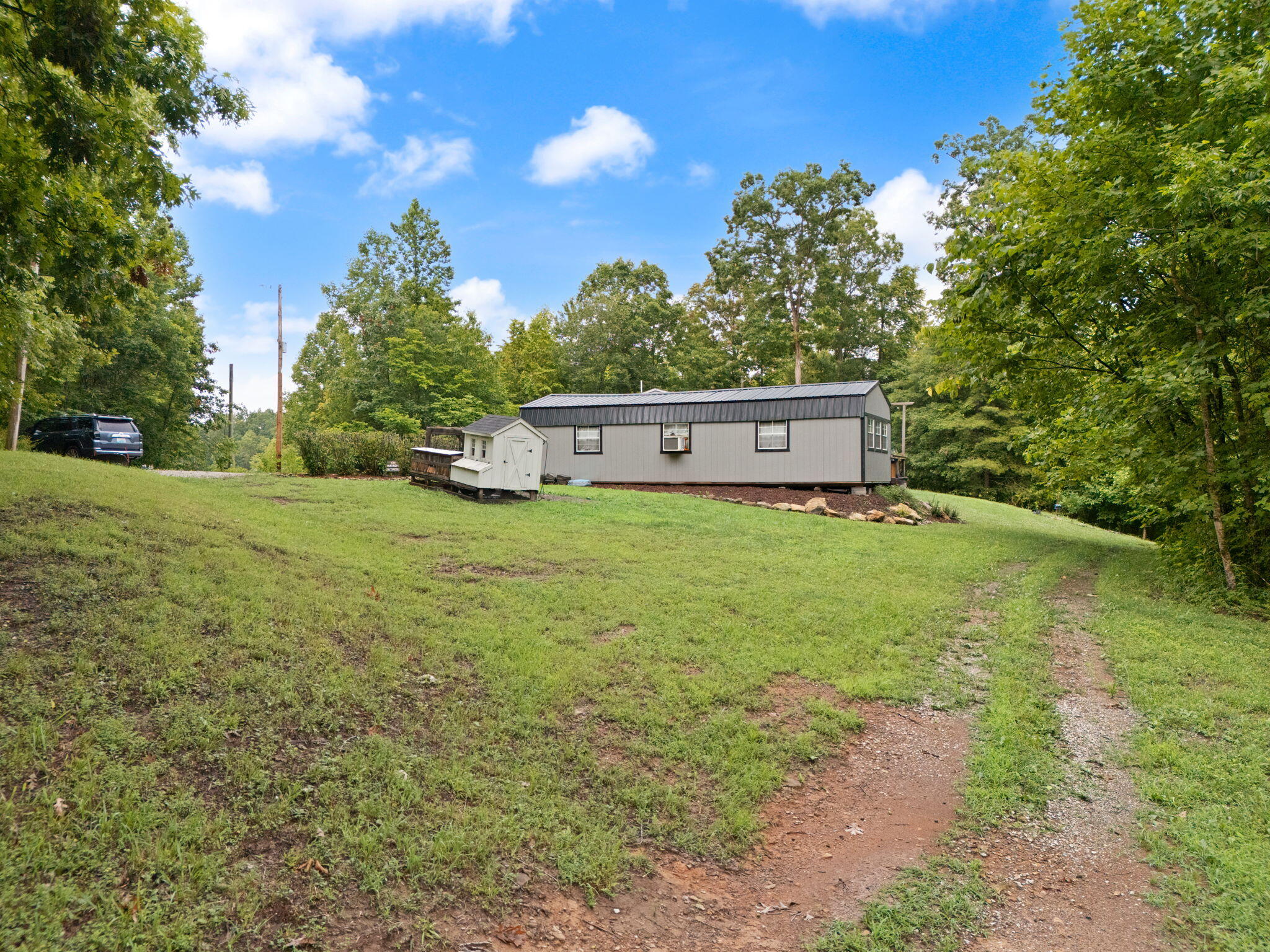 Irvine, Kentucky 40336, United States, 3 Bedrooms Bedrooms, ,2 BathroomsBathrooms,Residential,Active,164552