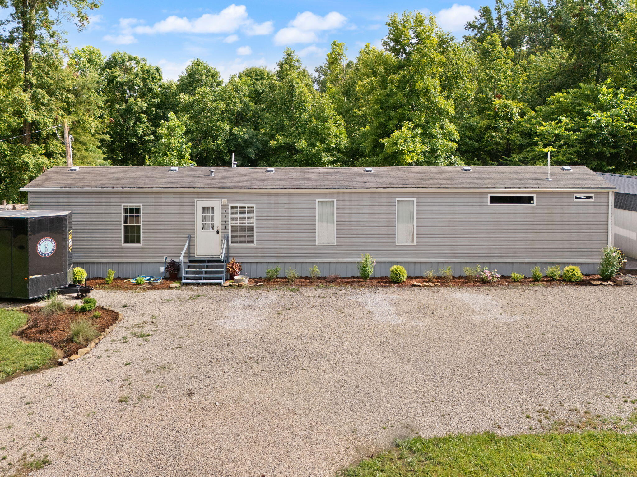 Irvine, Kentucky 40336, United States, 3 Bedrooms Bedrooms, ,2 BathroomsBathrooms,Residential,Active,164552