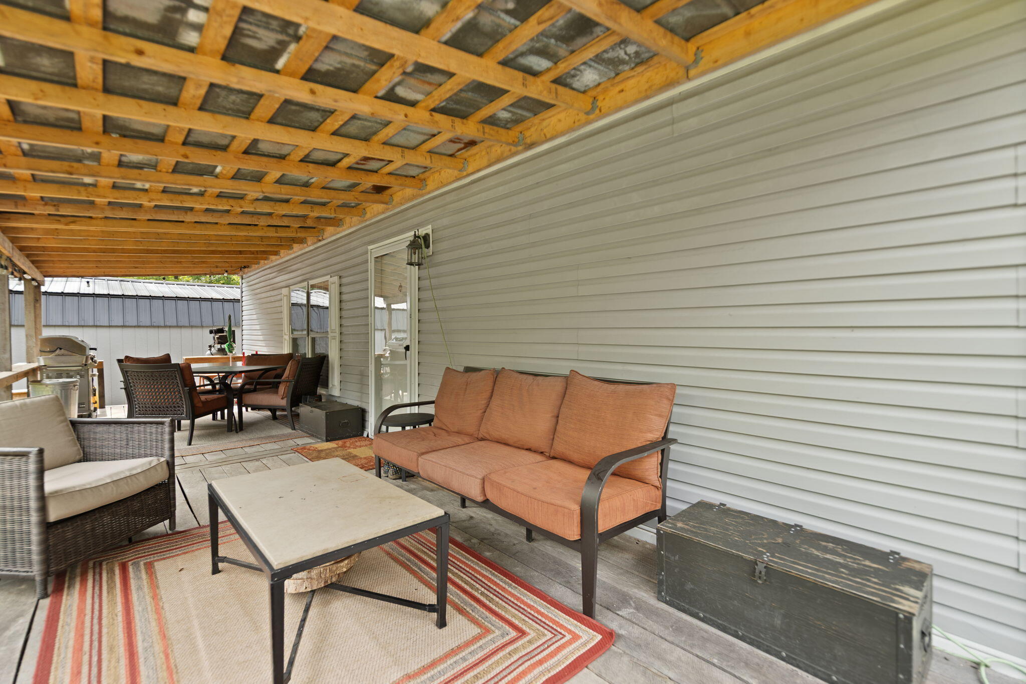 Irvine, Kentucky 40336, United States, 3 Bedrooms Bedrooms, ,2 BathroomsBathrooms,Residential,Active,164552