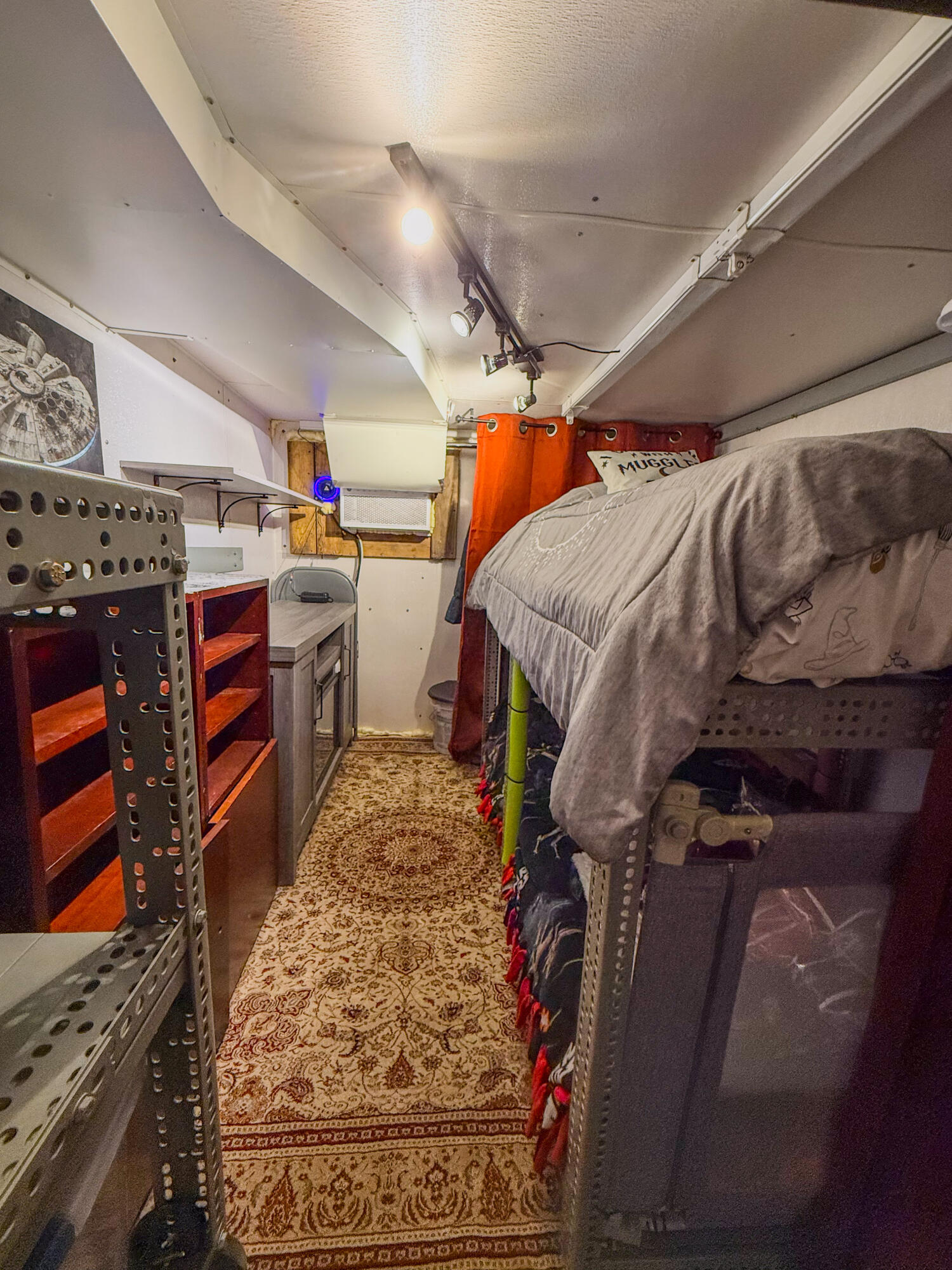 Irvine, Kentucky 40336, United States, 3 Bedrooms Bedrooms, ,2 BathroomsBathrooms,Residential,Active,164552