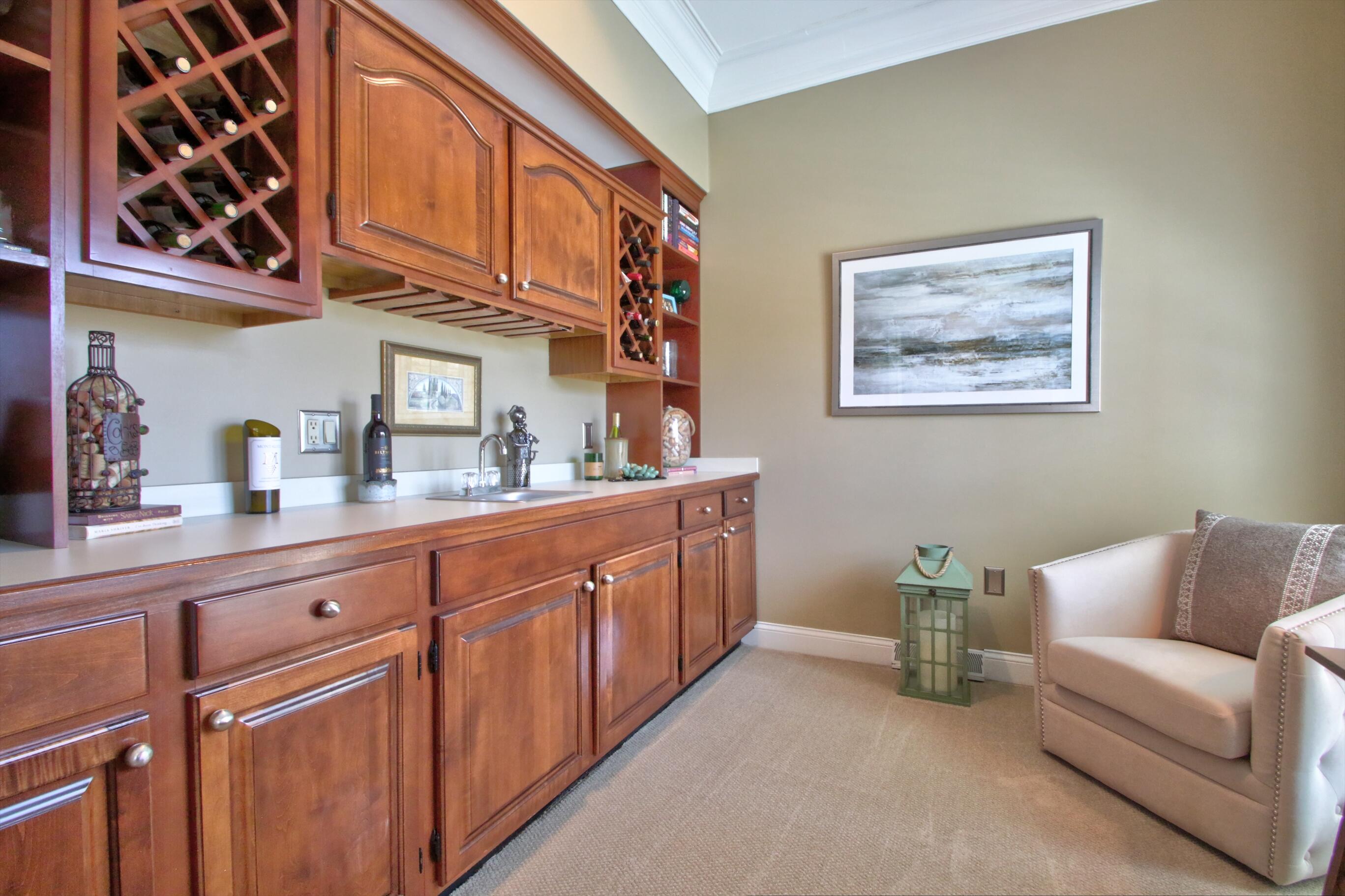 Lexington, Kentucky 40509, United States, 3 Bedrooms Bedrooms, ,3 BathroomsBathrooms,Residential,Pending,121252