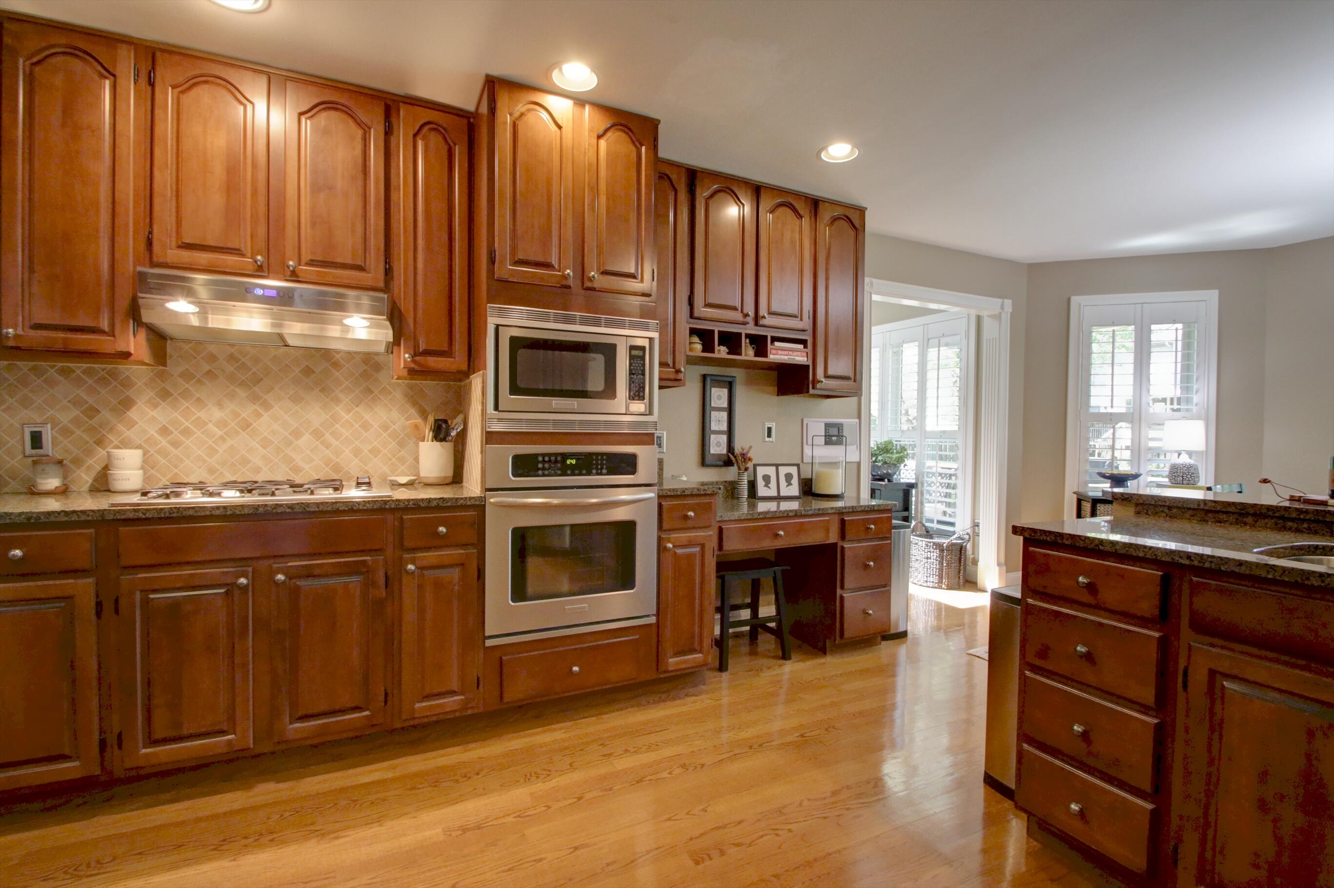 Lexington, Kentucky 40509, United States, 3 Bedrooms Bedrooms, ,3 BathroomsBathrooms,Residential,Pending,121252