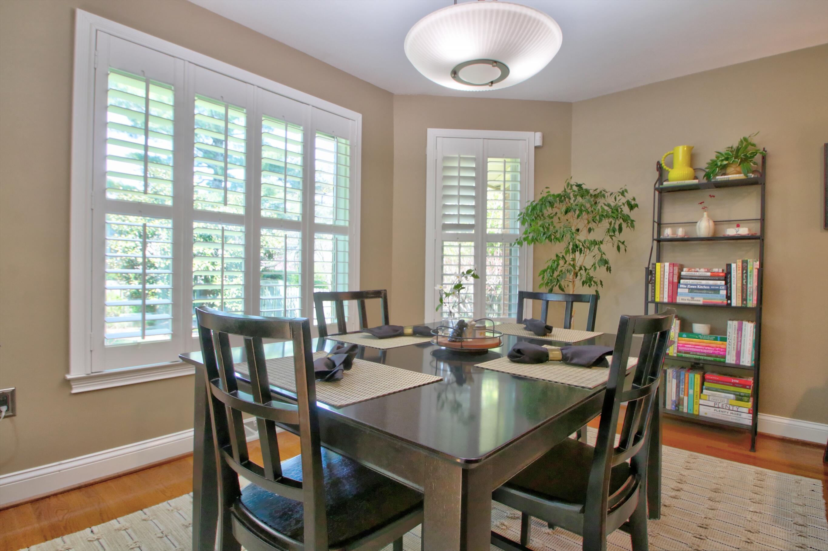 Lexington, Kentucky 40509, United States, 3 Bedrooms Bedrooms, ,3 BathroomsBathrooms,Residential,Pending,121252