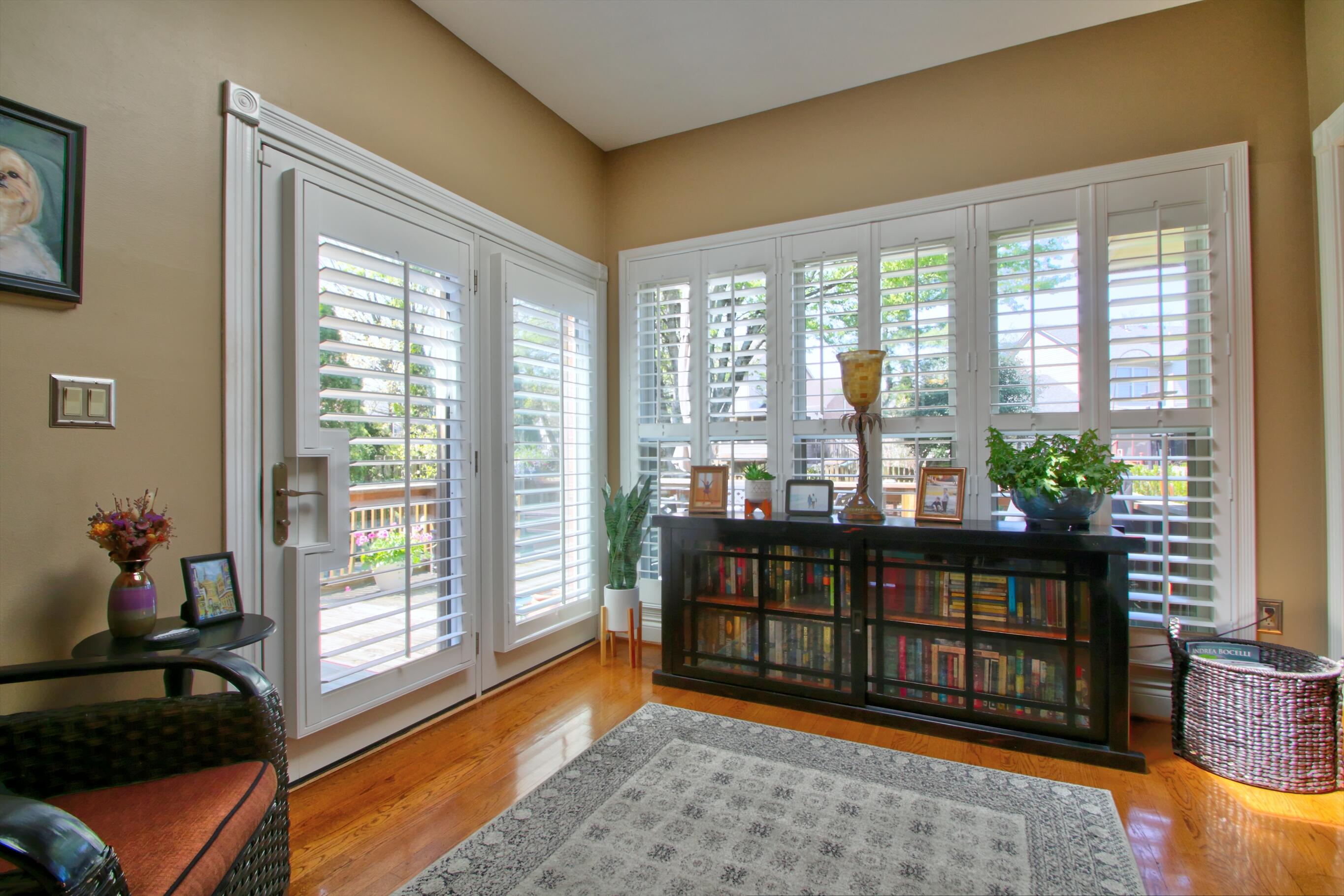 Lexington, Kentucky 40509, United States, 3 Bedrooms Bedrooms, ,3 BathroomsBathrooms,Residential,Pending,121252