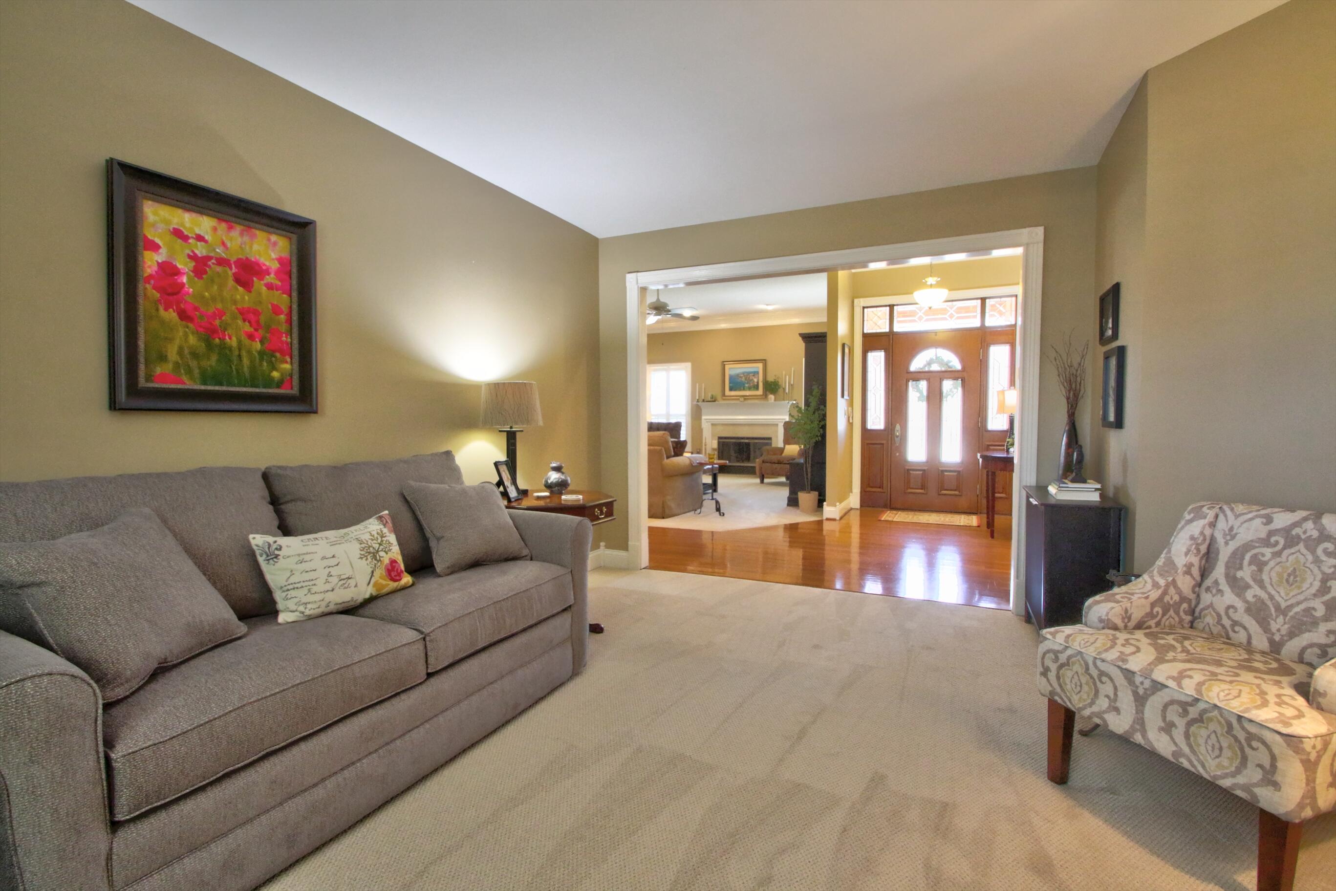 Lexington, Kentucky 40509, United States, 3 Bedrooms Bedrooms, ,3 BathroomsBathrooms,Residential,Pending,121252