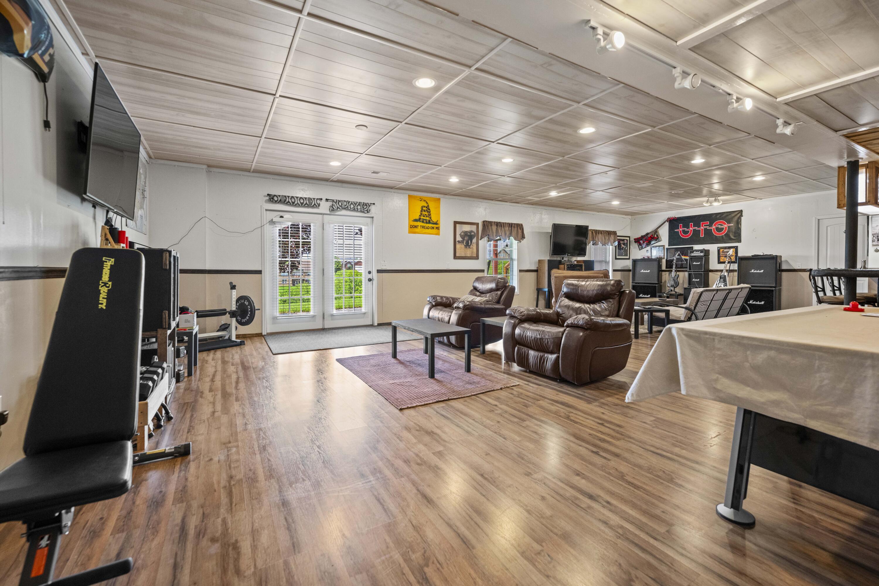 Richmond, Kentucky 40475, United States, 3 Bedrooms Bedrooms, ,3 BathroomsBathrooms,Residential,Active,153142