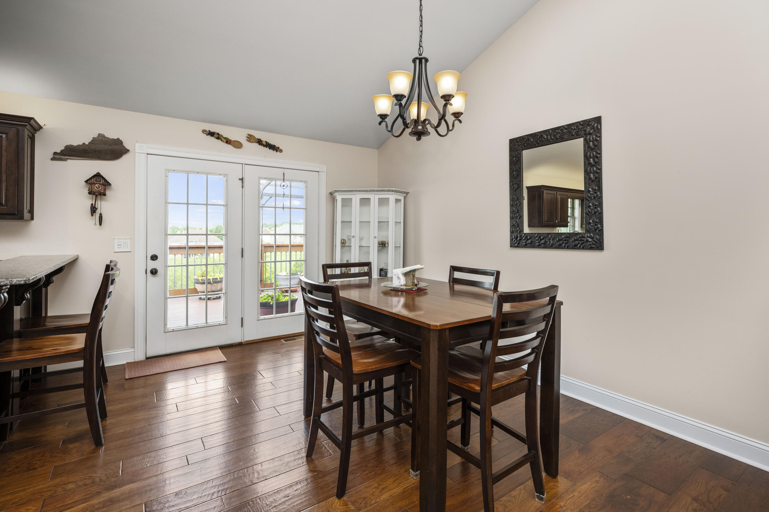 Richmond, Kentucky 40475, United States, 3 Bedrooms Bedrooms, ,3 BathroomsBathrooms,Residential,Active,153142