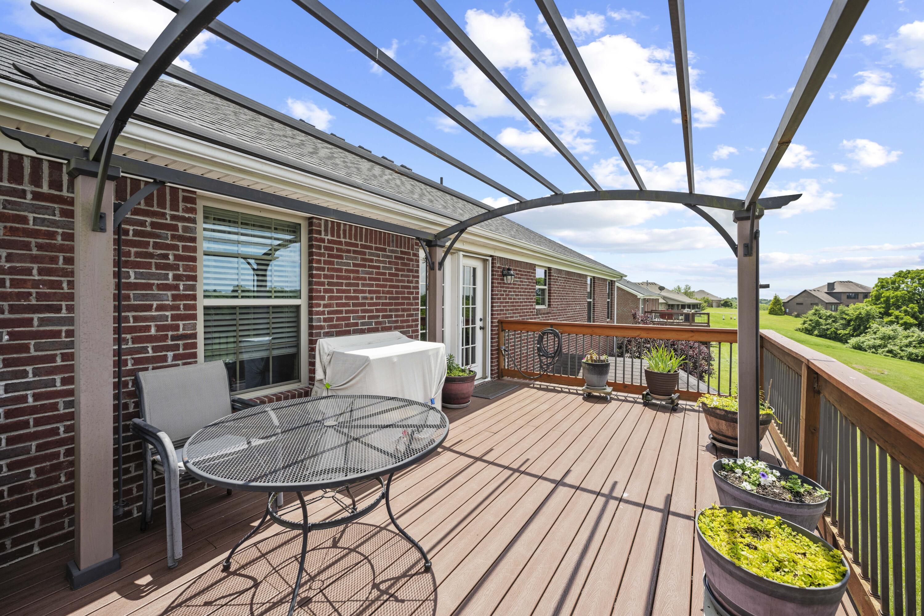 Richmond, Kentucky 40475, United States, 3 Bedrooms Bedrooms, ,3 BathroomsBathrooms,Residential,Active,153142