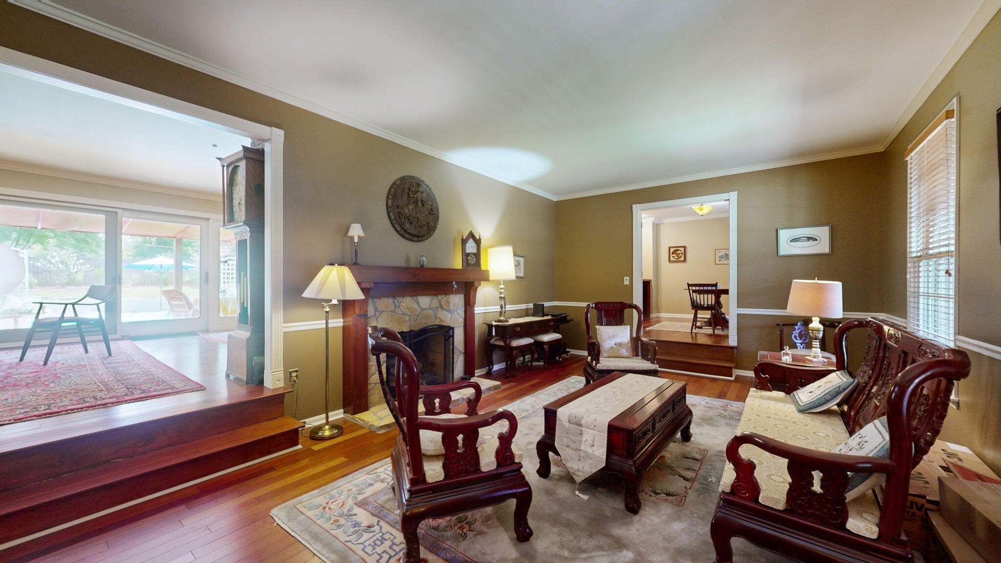 1609 Greenbriar Drive