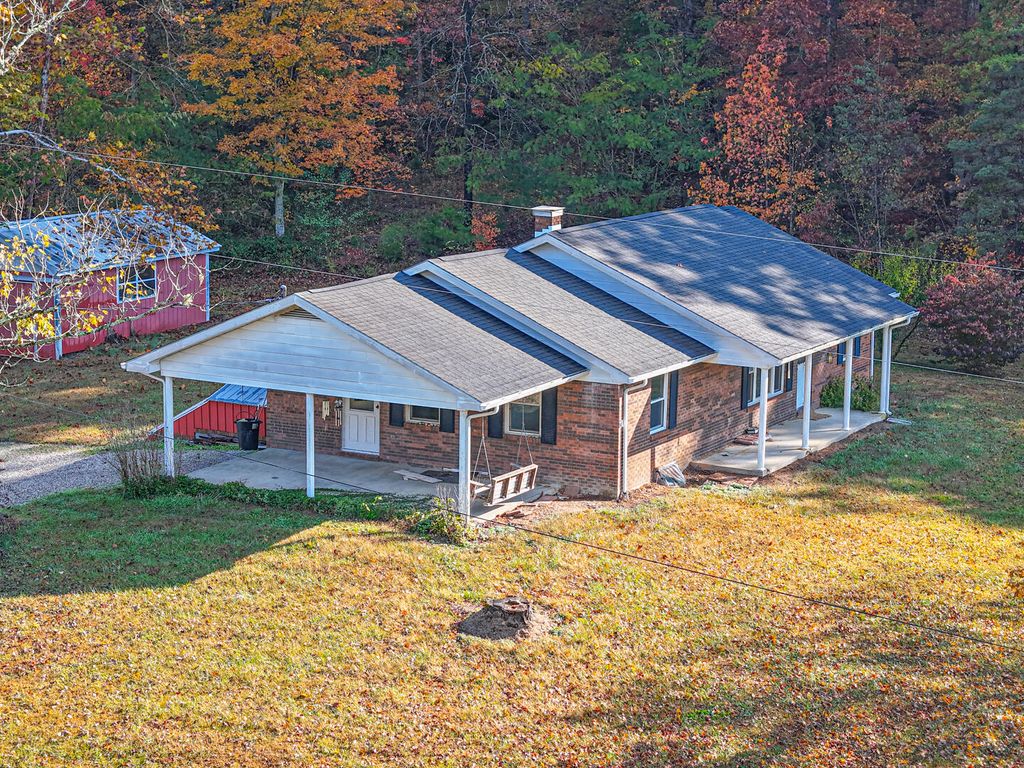 Photo of 320 Cravens Hollow Road, Liberty, KY 42539 (MLS # 25505102)