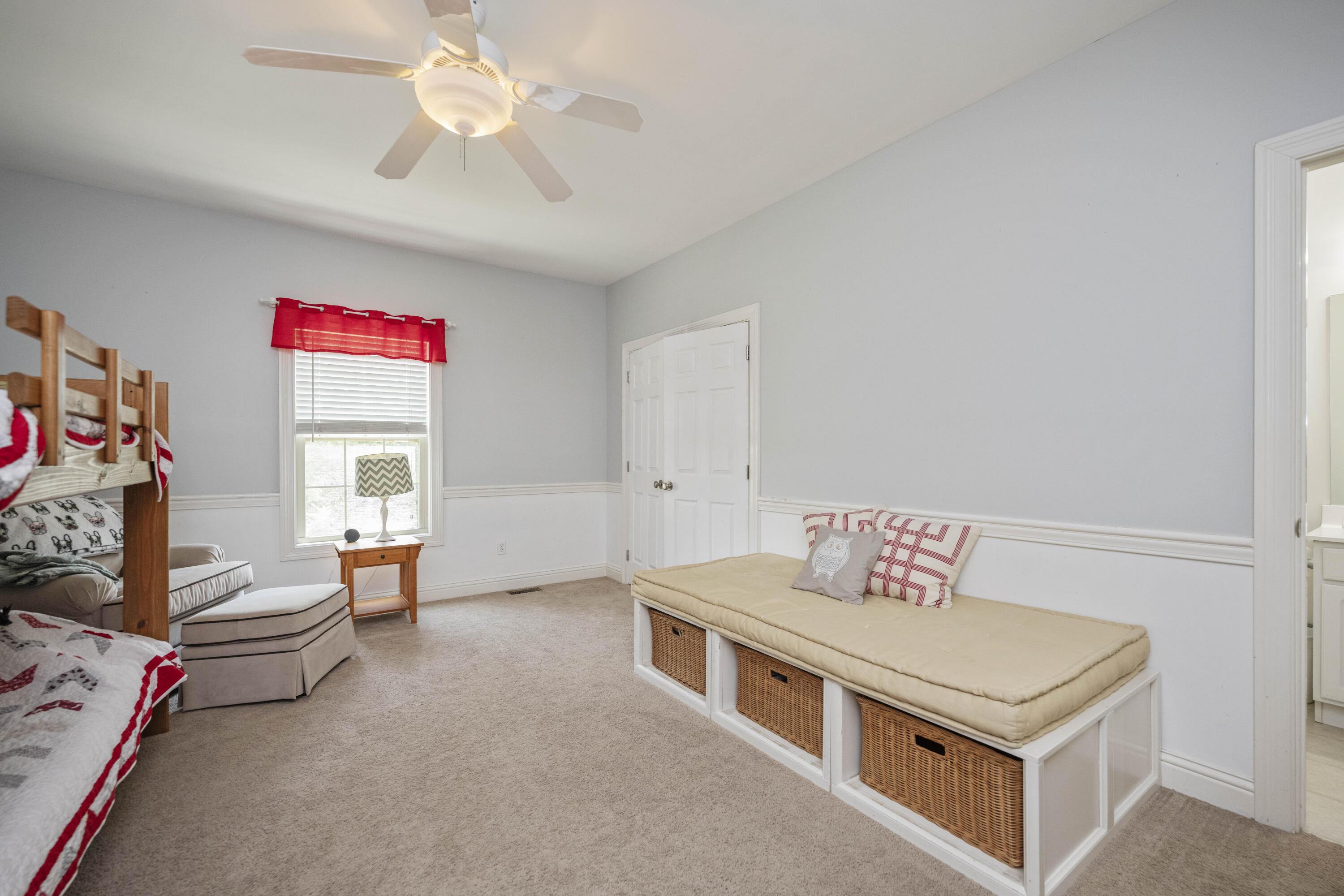 Richmond, Kentucky 40475, United States, 4 Bedrooms Bedrooms, ,3 BathroomsBathrooms,Residential,Active,159568