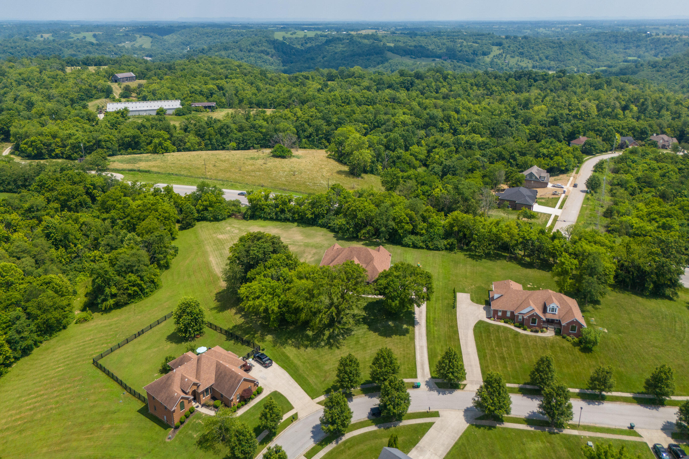 Richmond, Kentucky 40475, United States, 4 Bedrooms Bedrooms, ,3 BathroomsBathrooms,Residential,Active,159568