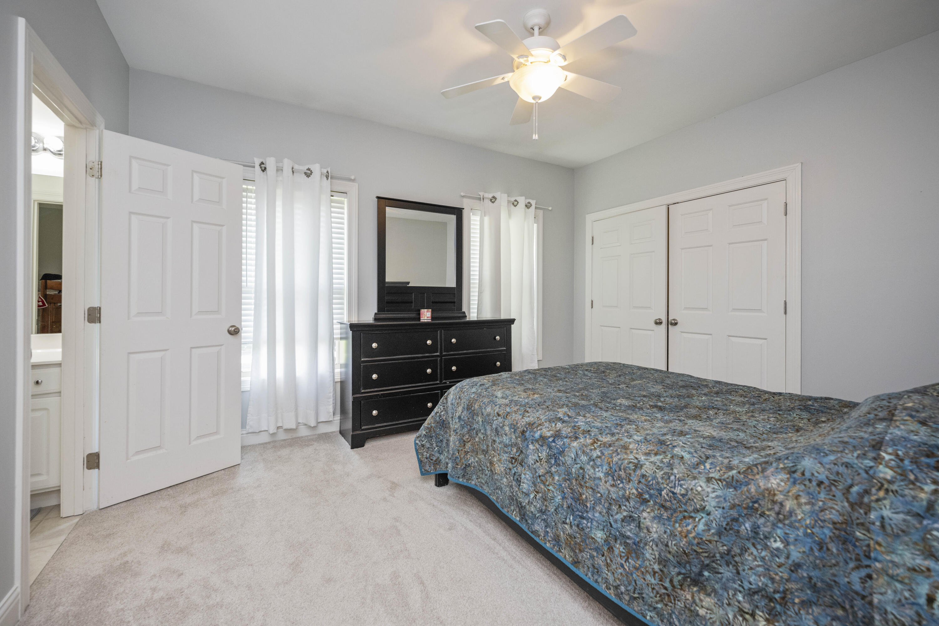 Richmond, Kentucky 40475, United States, 4 Bedrooms Bedrooms, ,3 BathroomsBathrooms,Residential,Active,159568