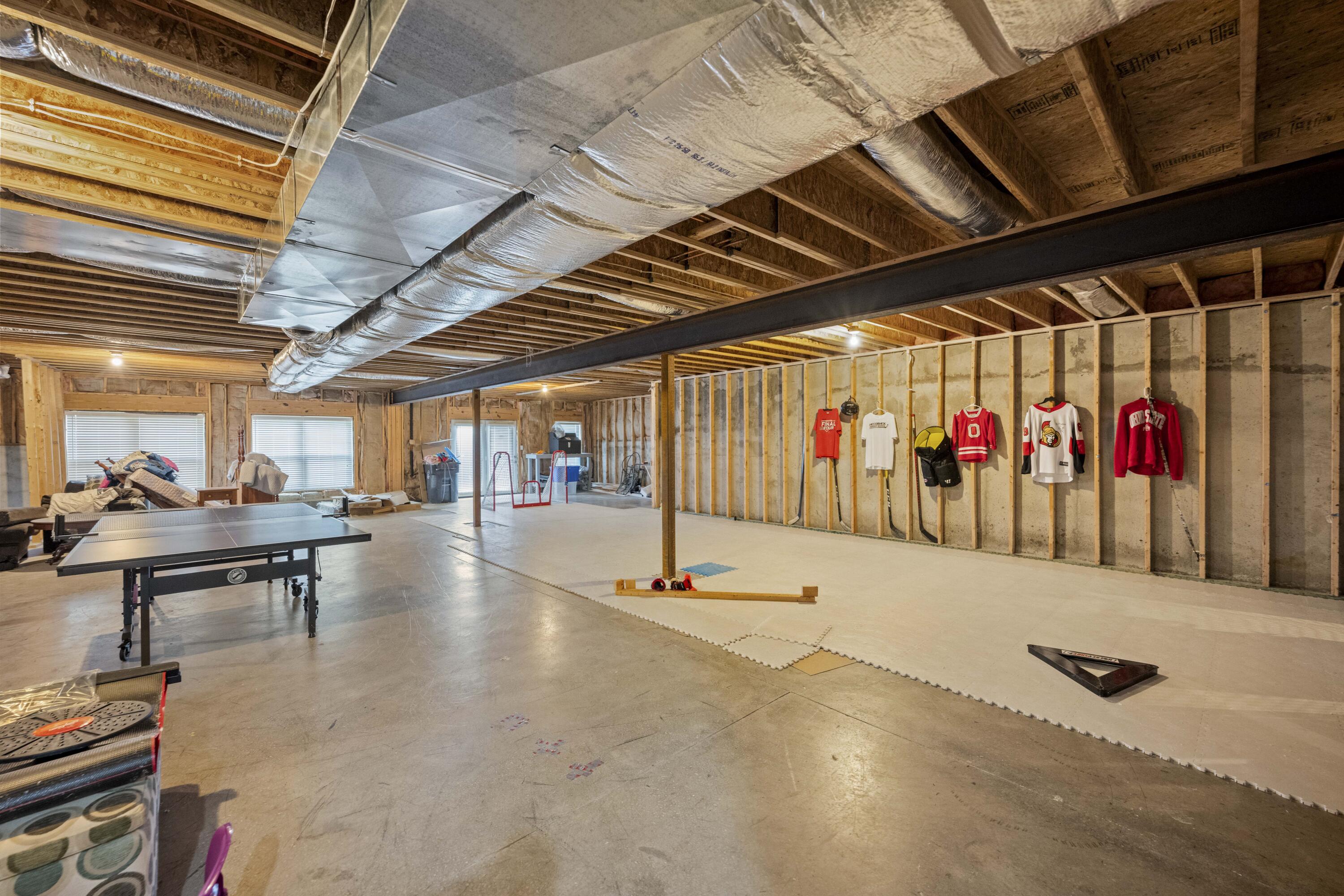 Richmond, Kentucky 40475, United States, 4 Bedrooms Bedrooms, ,3 BathroomsBathrooms,Residential,Active,159568