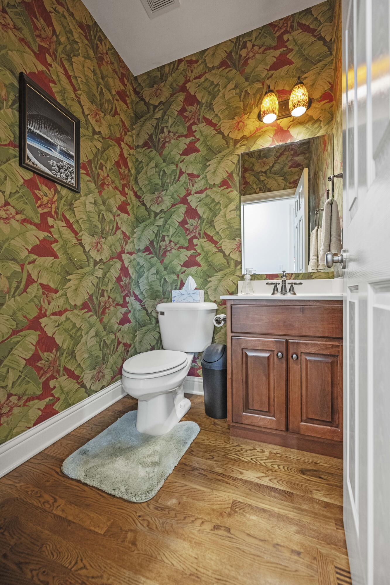 Richmond, Kentucky 40475, United States, 4 Bedrooms Bedrooms, ,3 BathroomsBathrooms,Residential,Active,159568