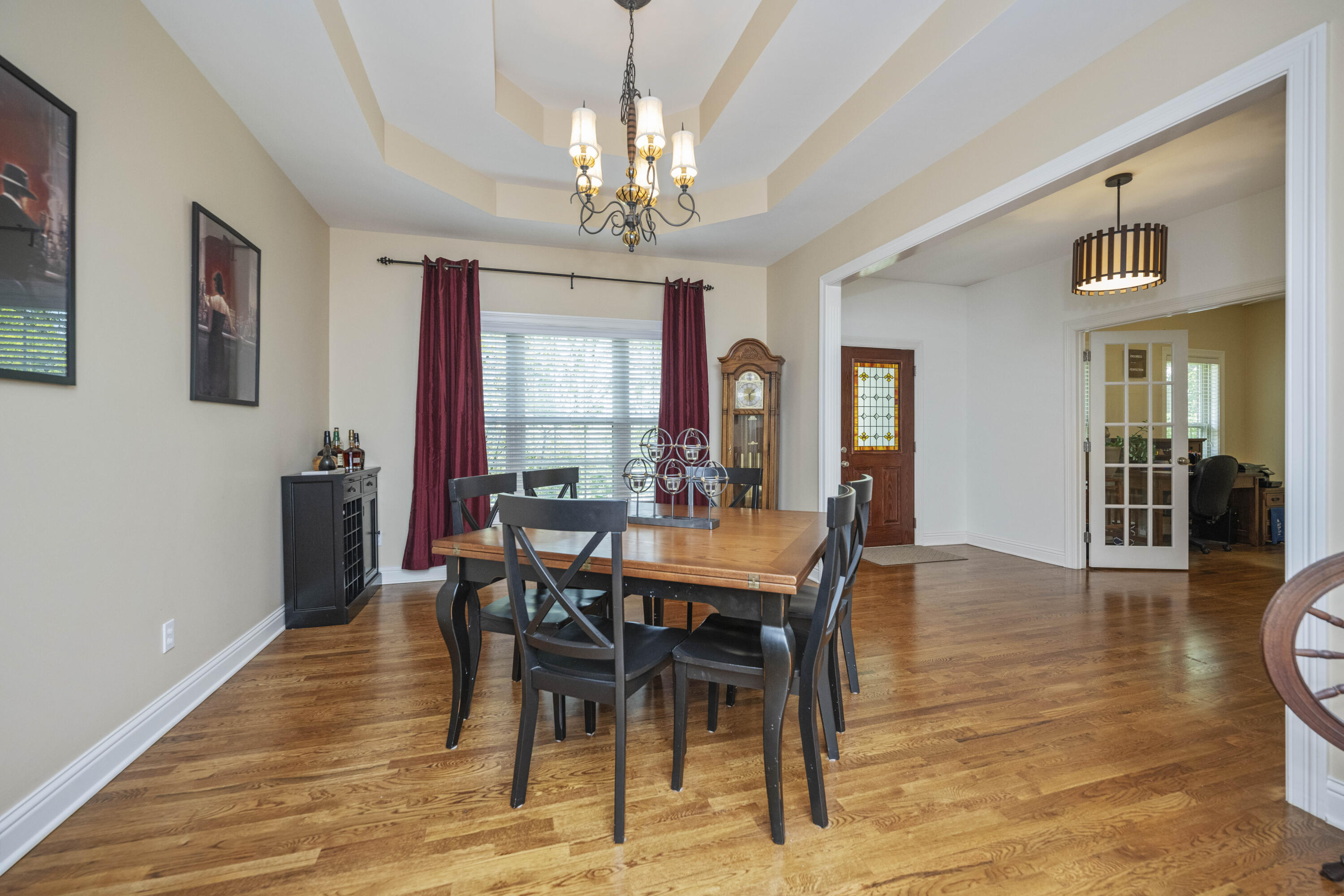 Richmond, Kentucky 40475, United States, 4 Bedrooms Bedrooms, ,3 BathroomsBathrooms,Residential,Active,159568